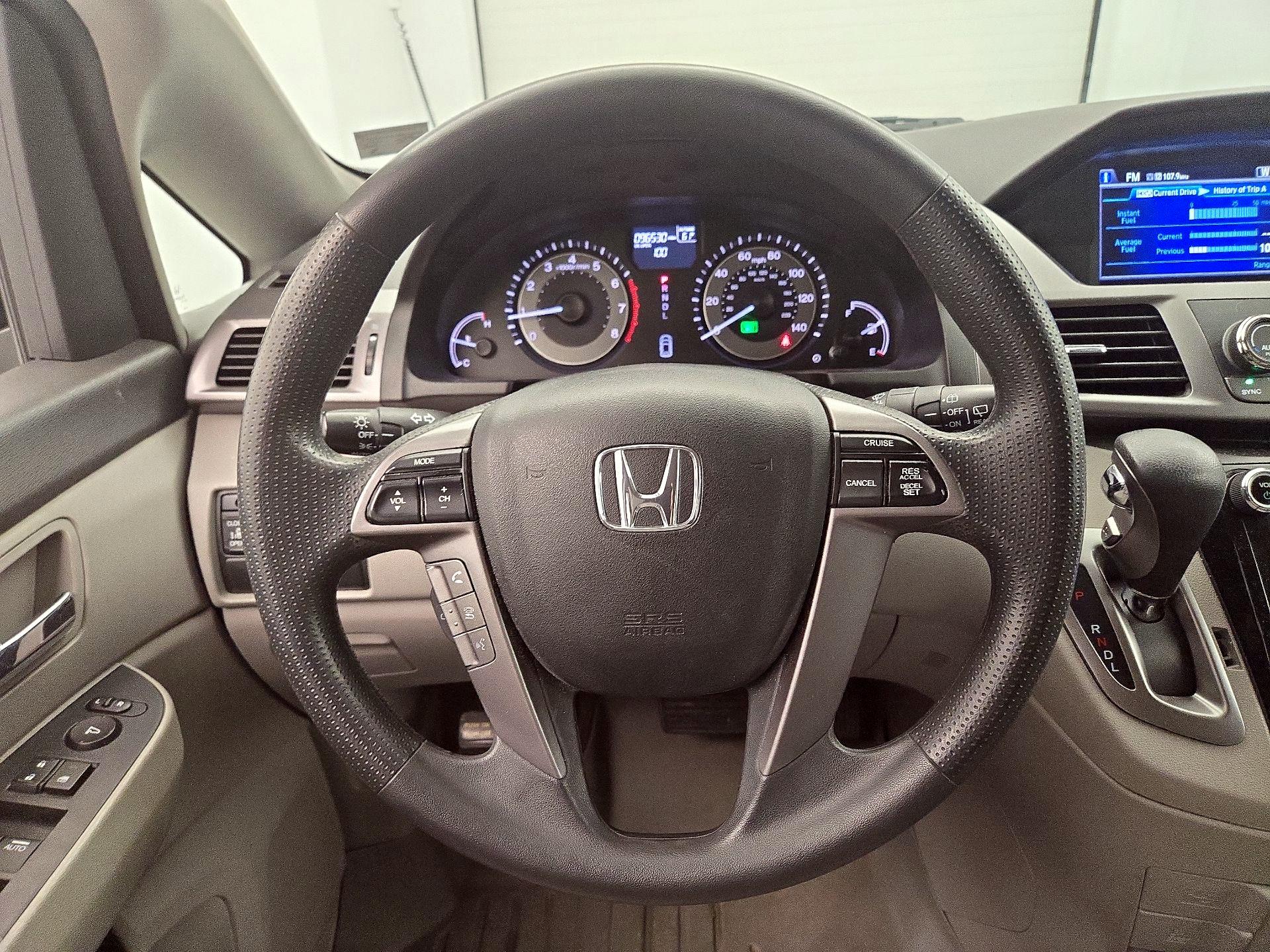 Thumbnail: 2014 Honda Odyssey - 10