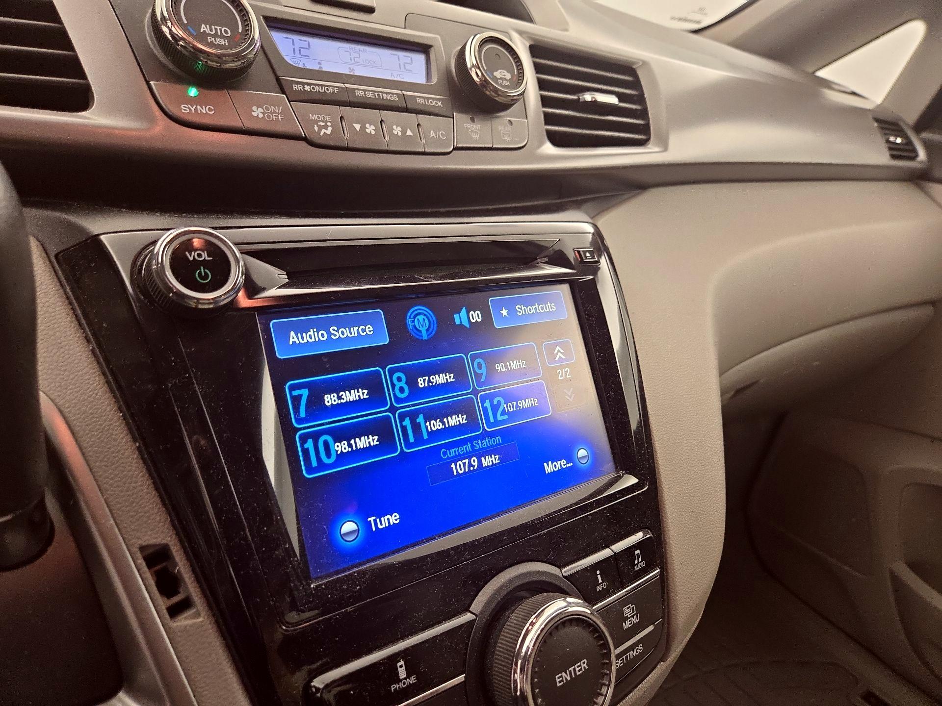 Thumbnail: 2014 Honda Odyssey - 15