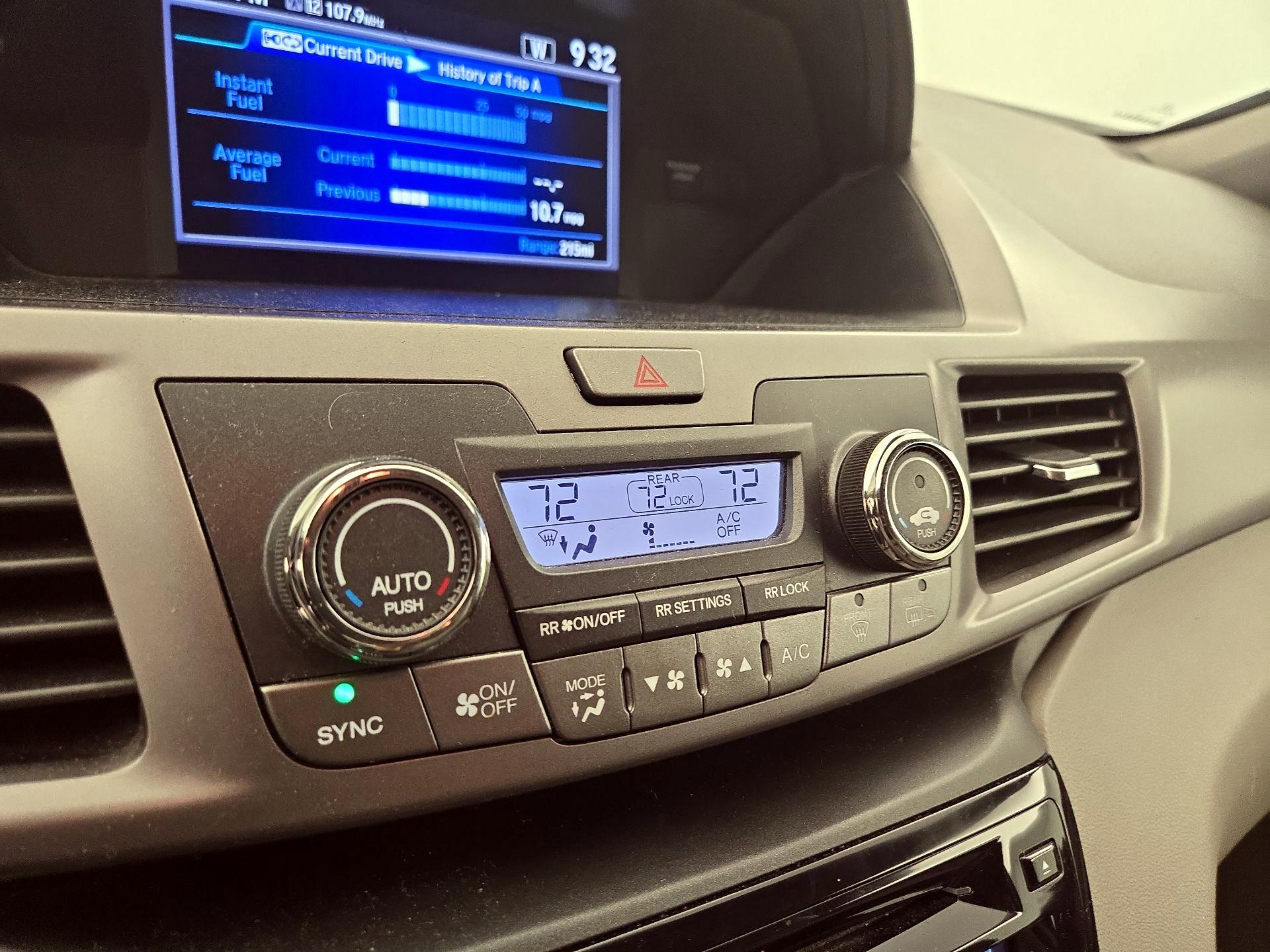 Thumbnail: 2014 Honda Odyssey - 16