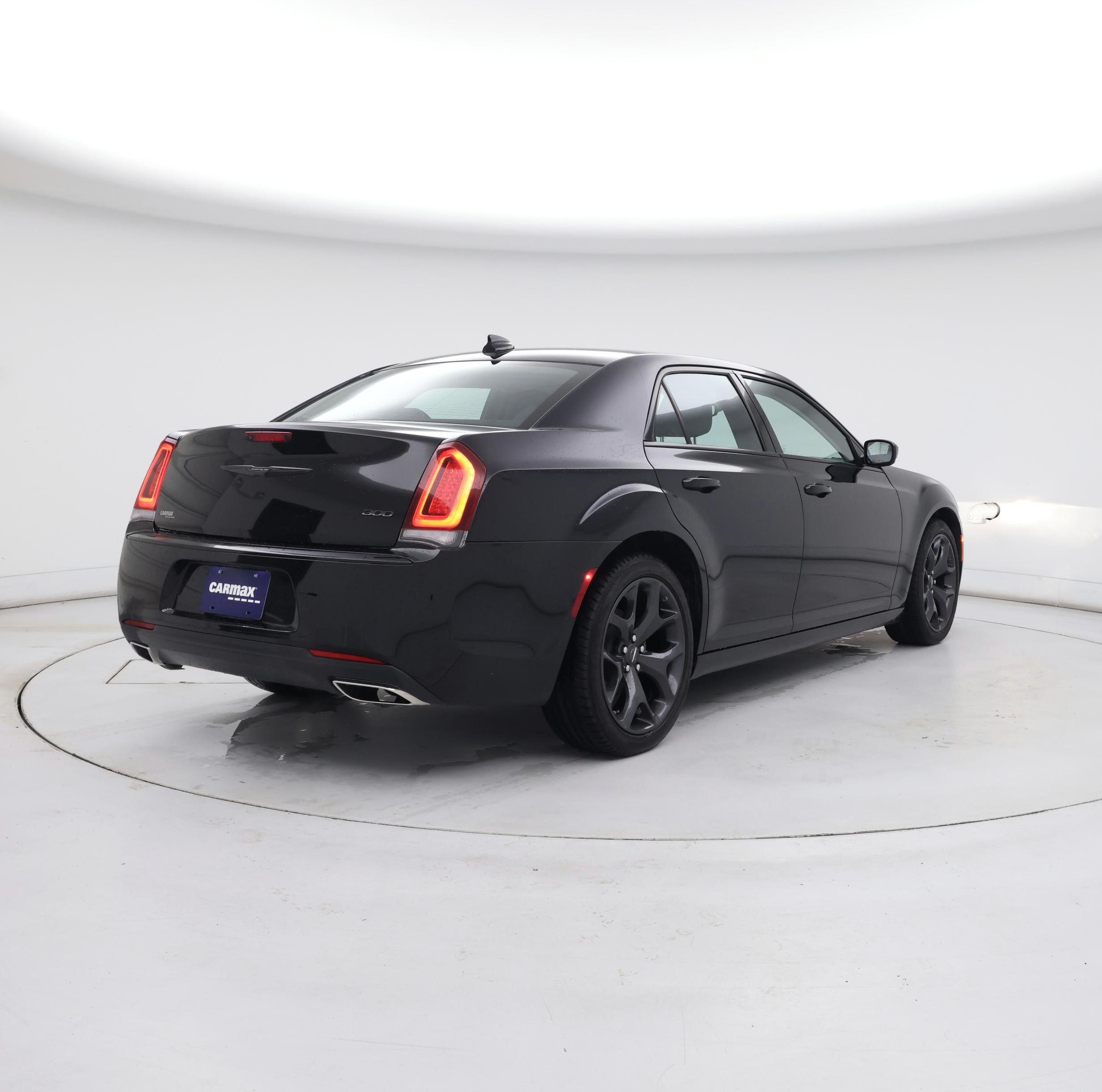 Thumbnail: 2023 Chrysler 300 - 8