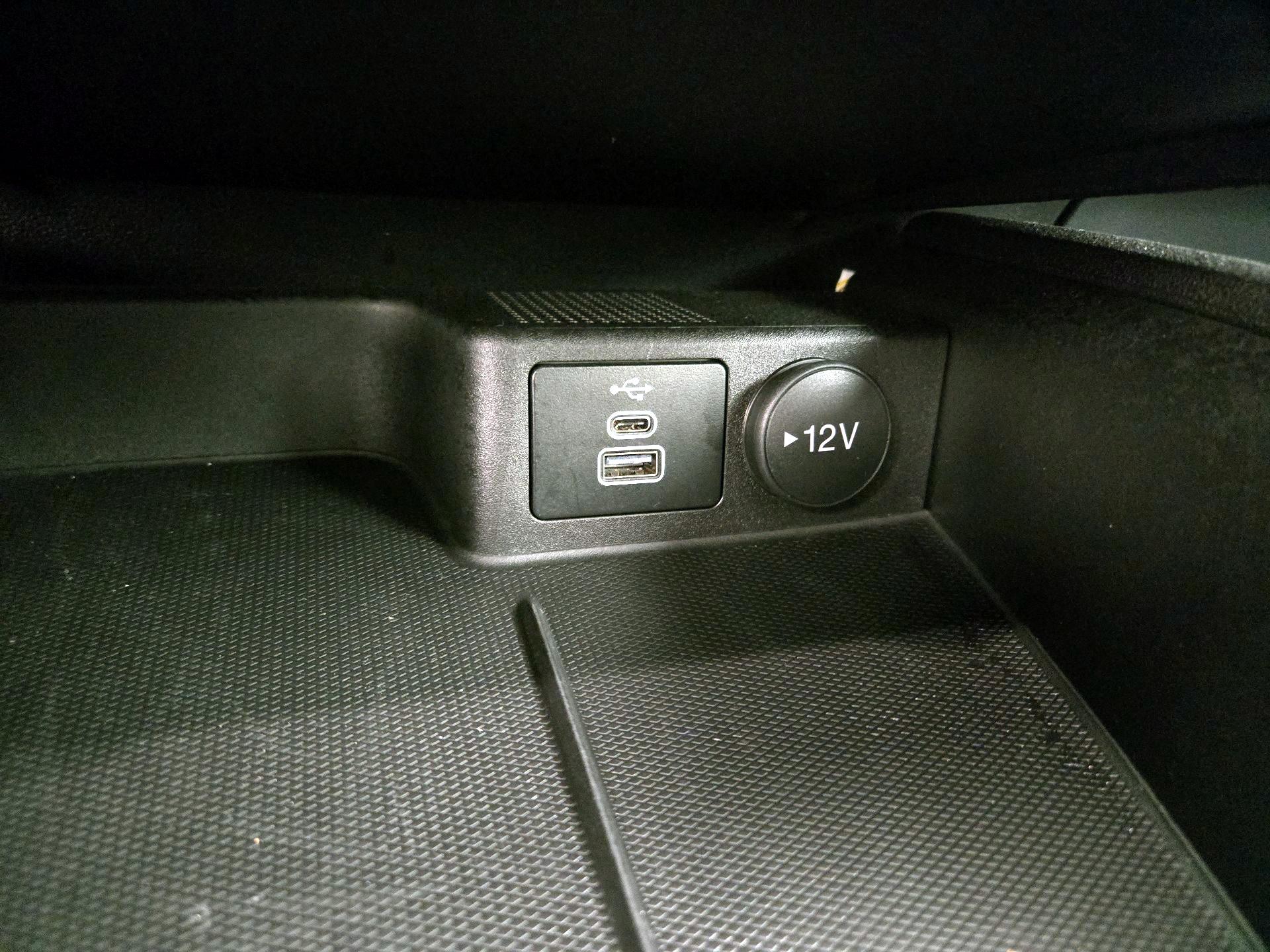 Thumbnail: 2024 Ford Escape - 18