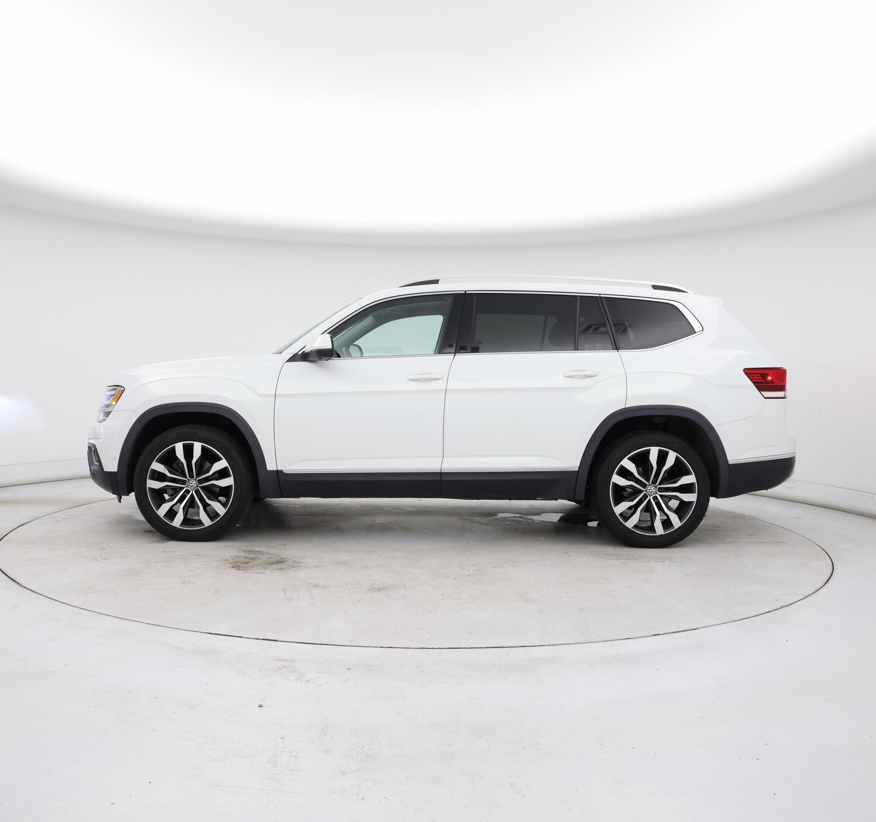 Thumbnail: 2019 Volkswagen Atlas - 3