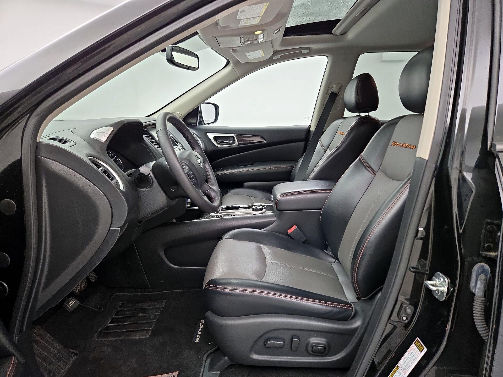 Thumbnail: 2019 Nissan Pathfinder - 11