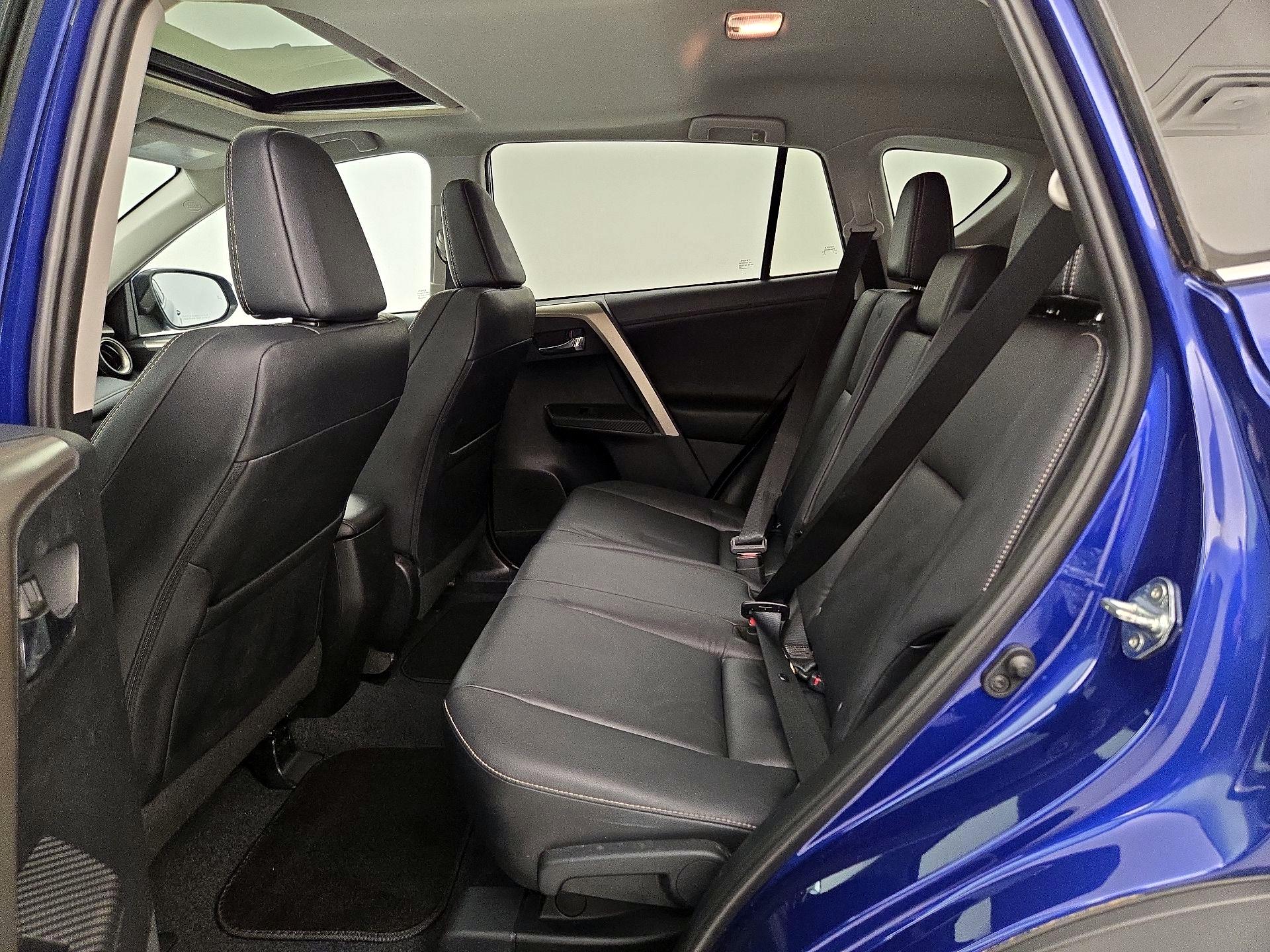 Thumbnail: 2014 Toyota RAV4 - 20