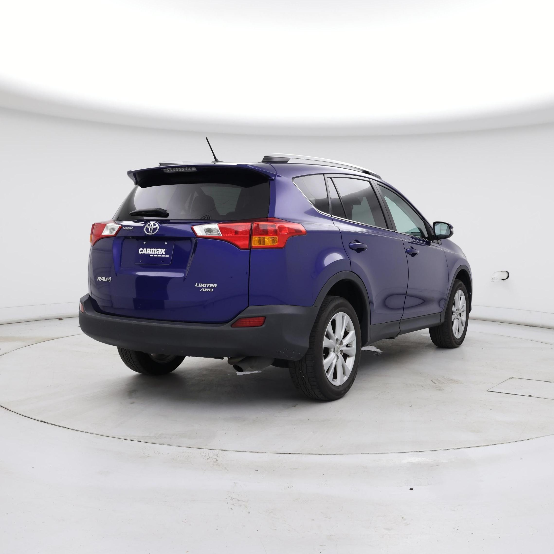 Thumbnail: 2014 Toyota RAV4 - 8