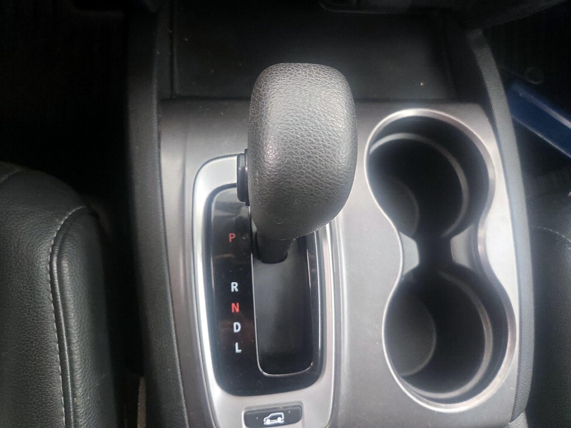 Thumbnail: 2016 Honda Pilot - 17