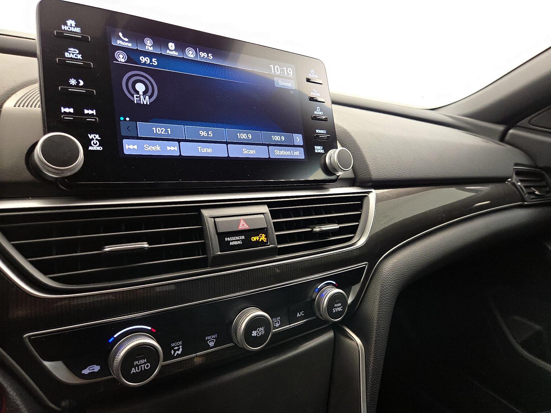 Thumbnail: 2018 Honda Accord - 15