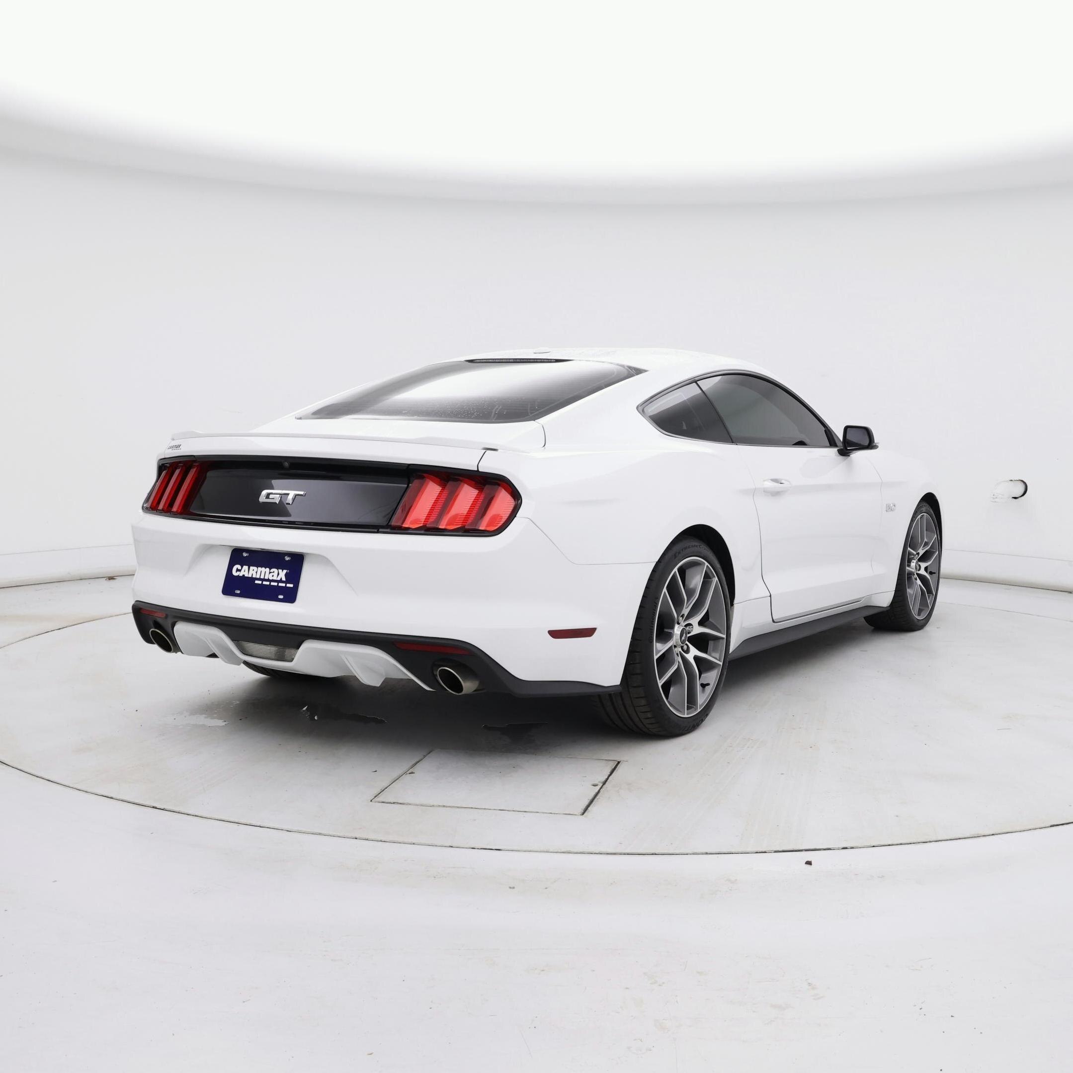 Thumbnail: 2016 Ford Mustang - 8