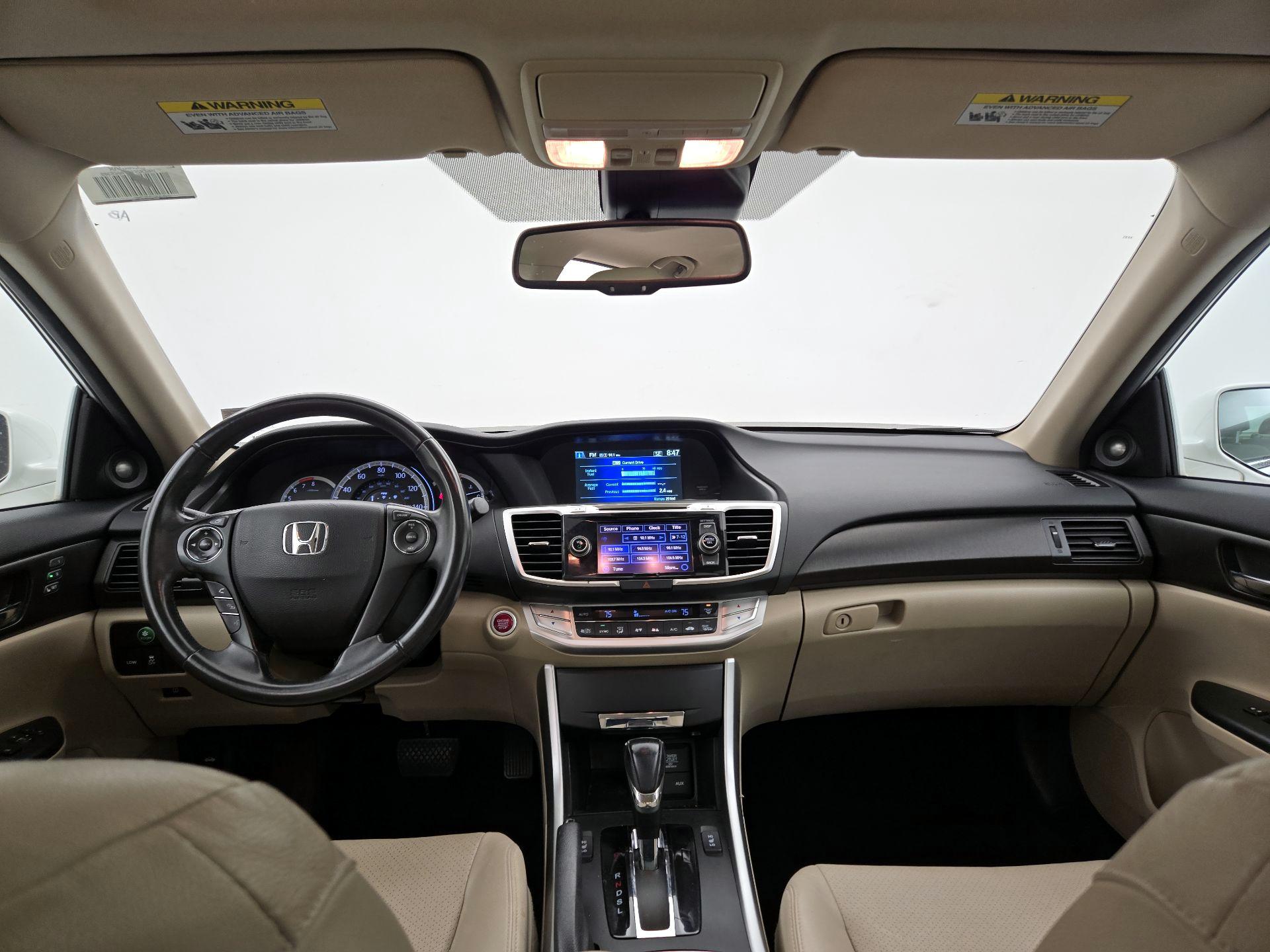 Thumbnail: 2015 Honda Accord - 9