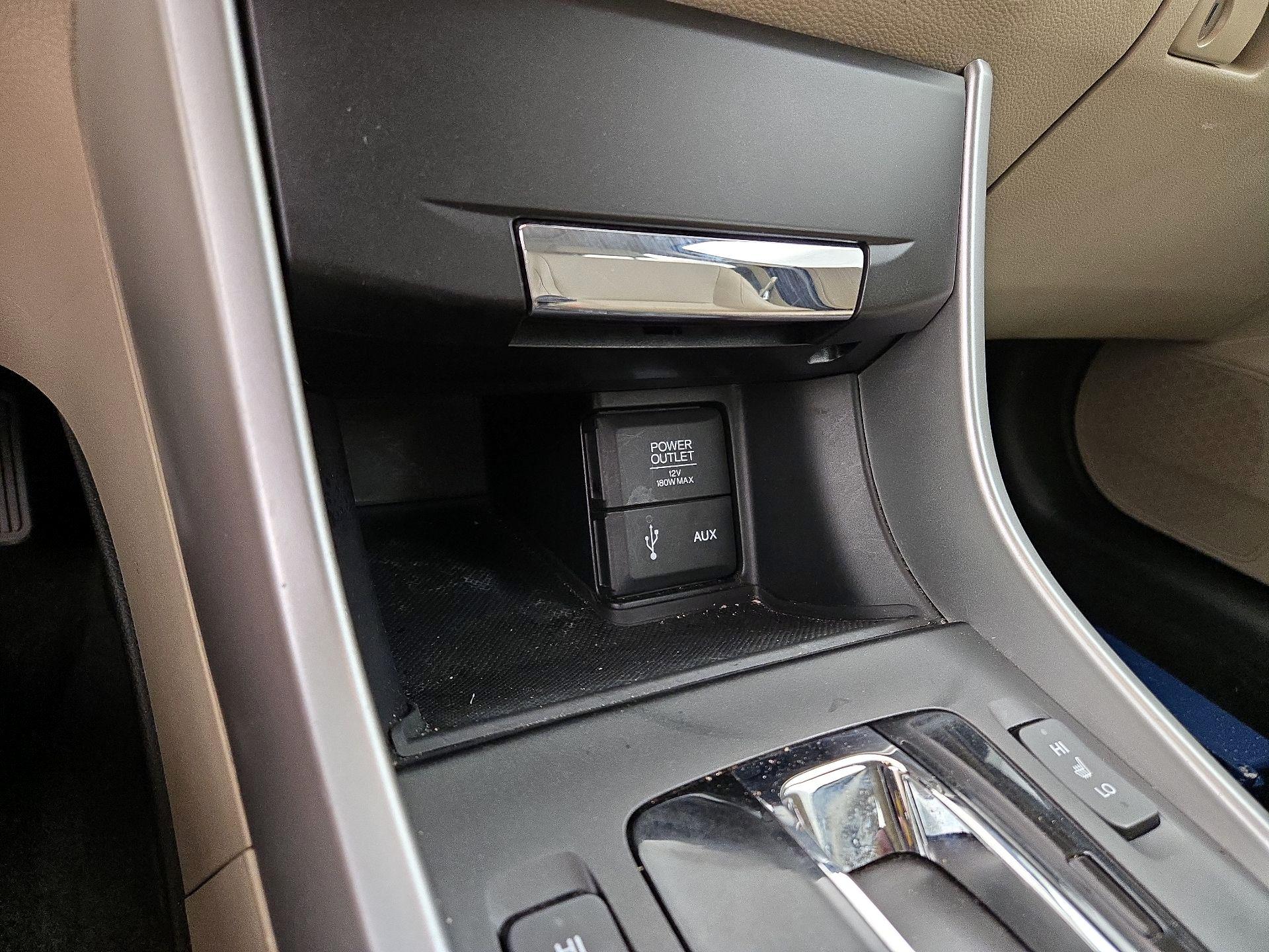 Thumbnail: 2015 Honda Accord - 18