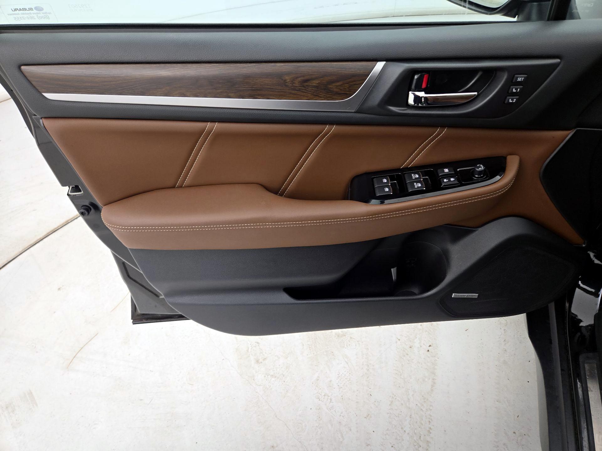 Thumbnail: 2017 Subaru Outback - 12