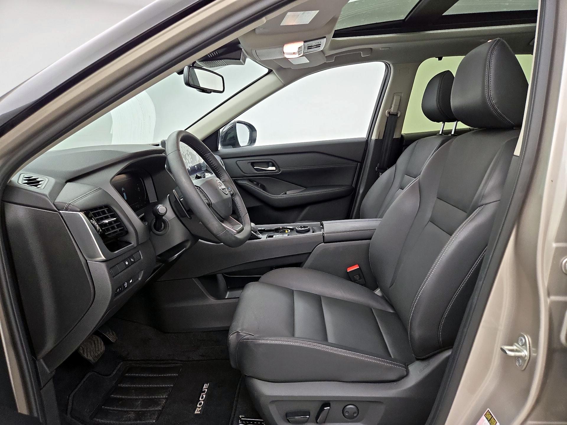 Thumbnail: 2025 Nissan Rogue - 11