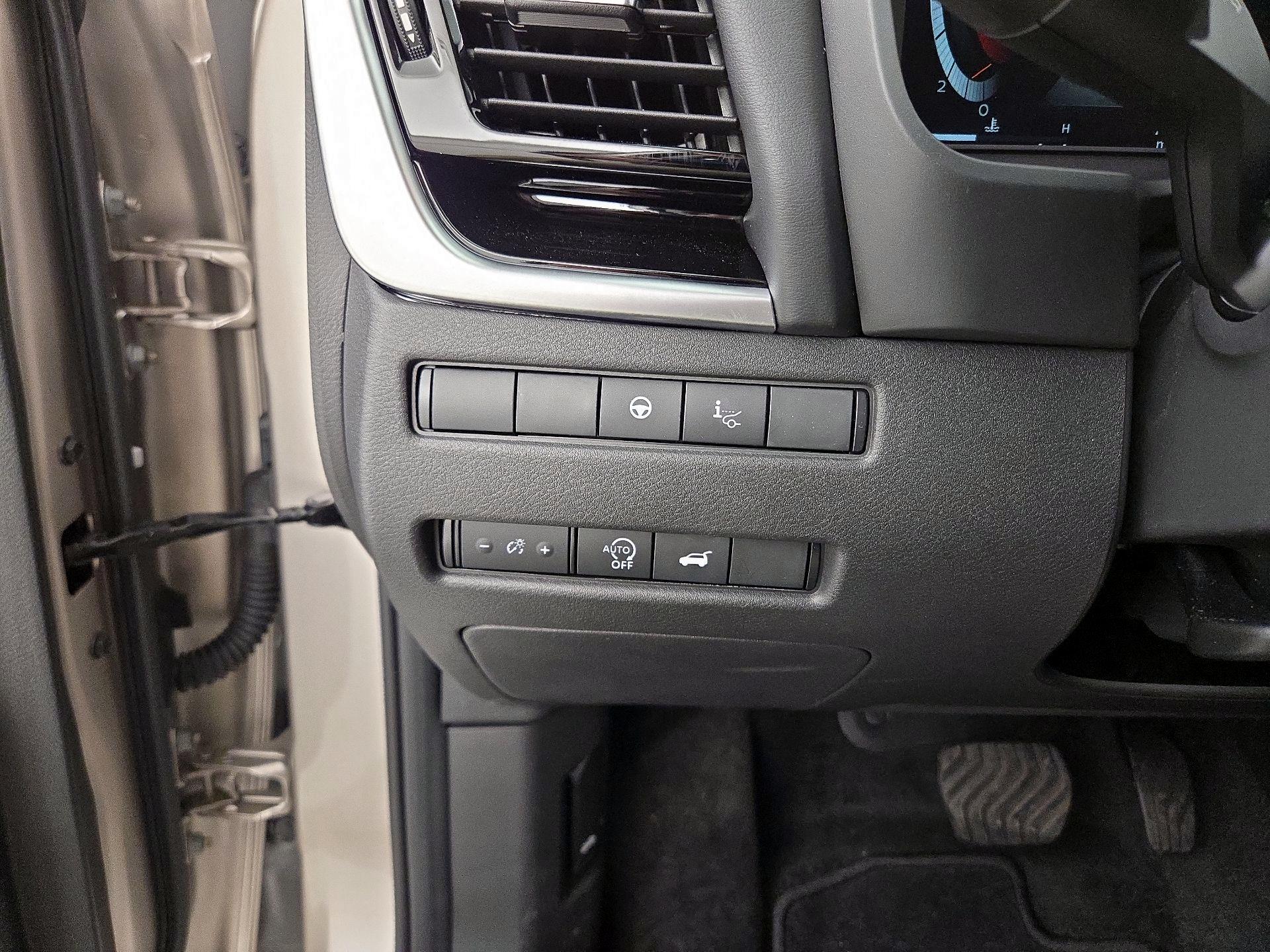 Thumbnail: 2025 Nissan Rogue - 13