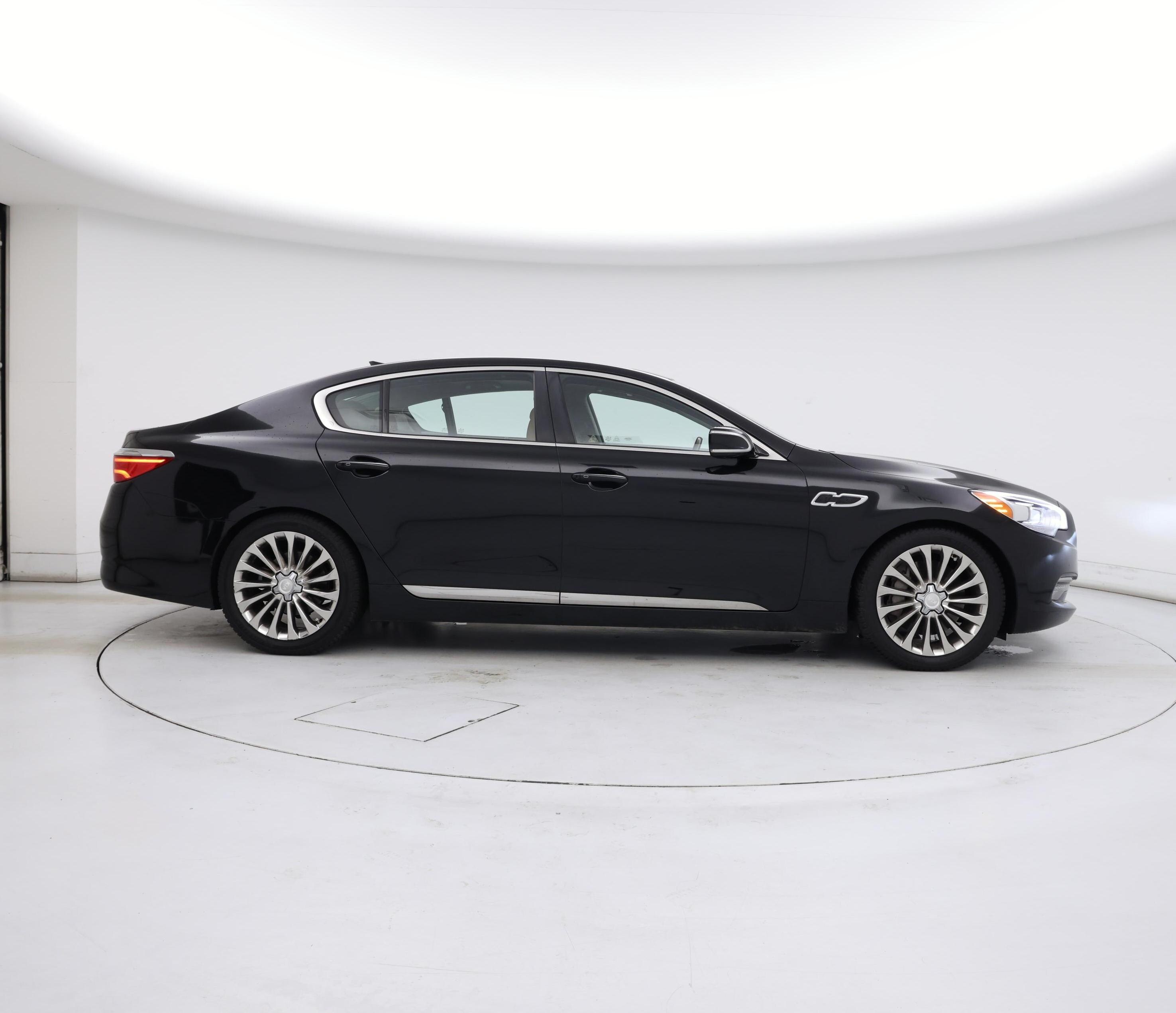 Thumbnail: 2017 Kia K900 - 7