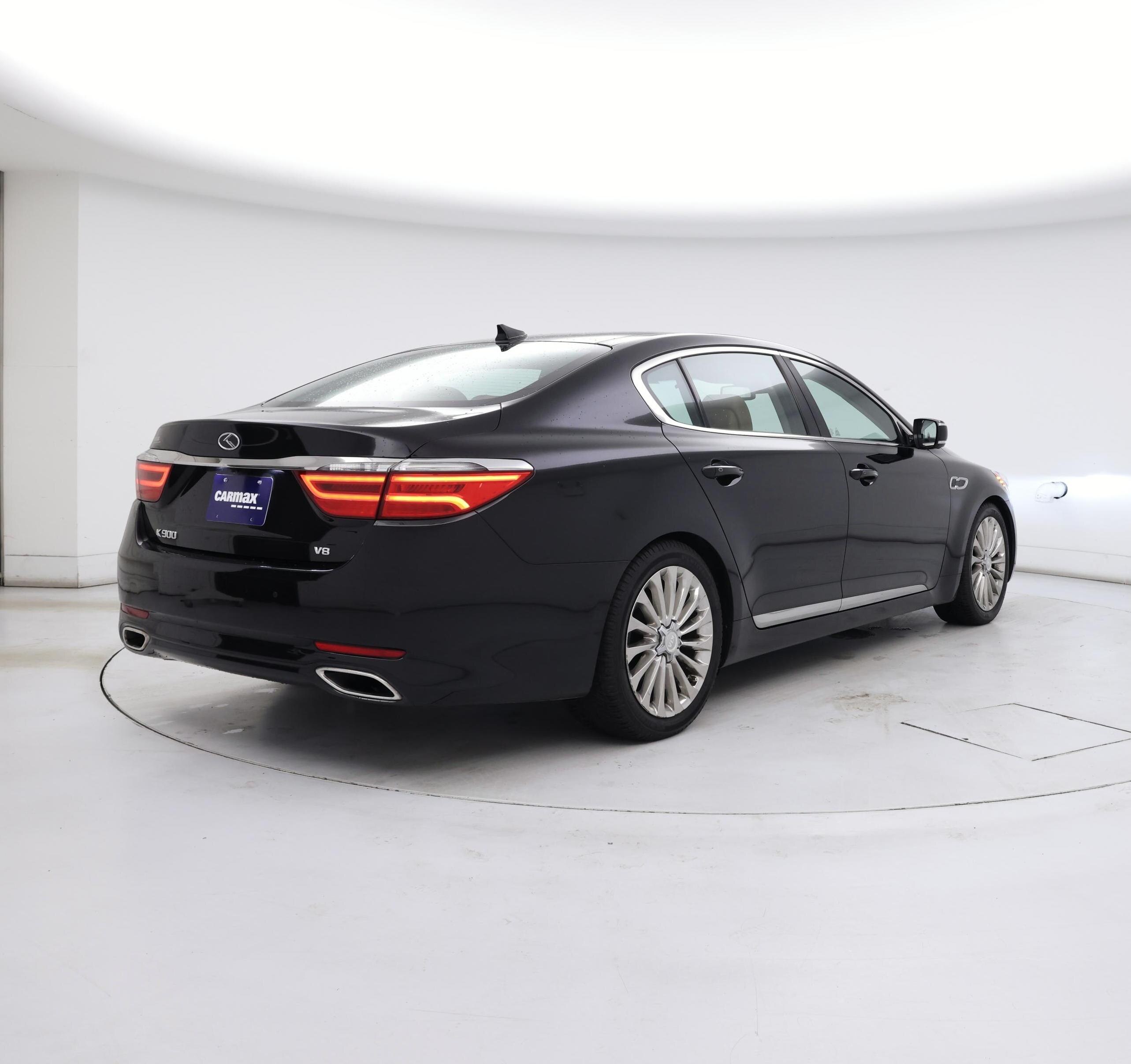 Thumbnail: 2017 Kia K900 - 8