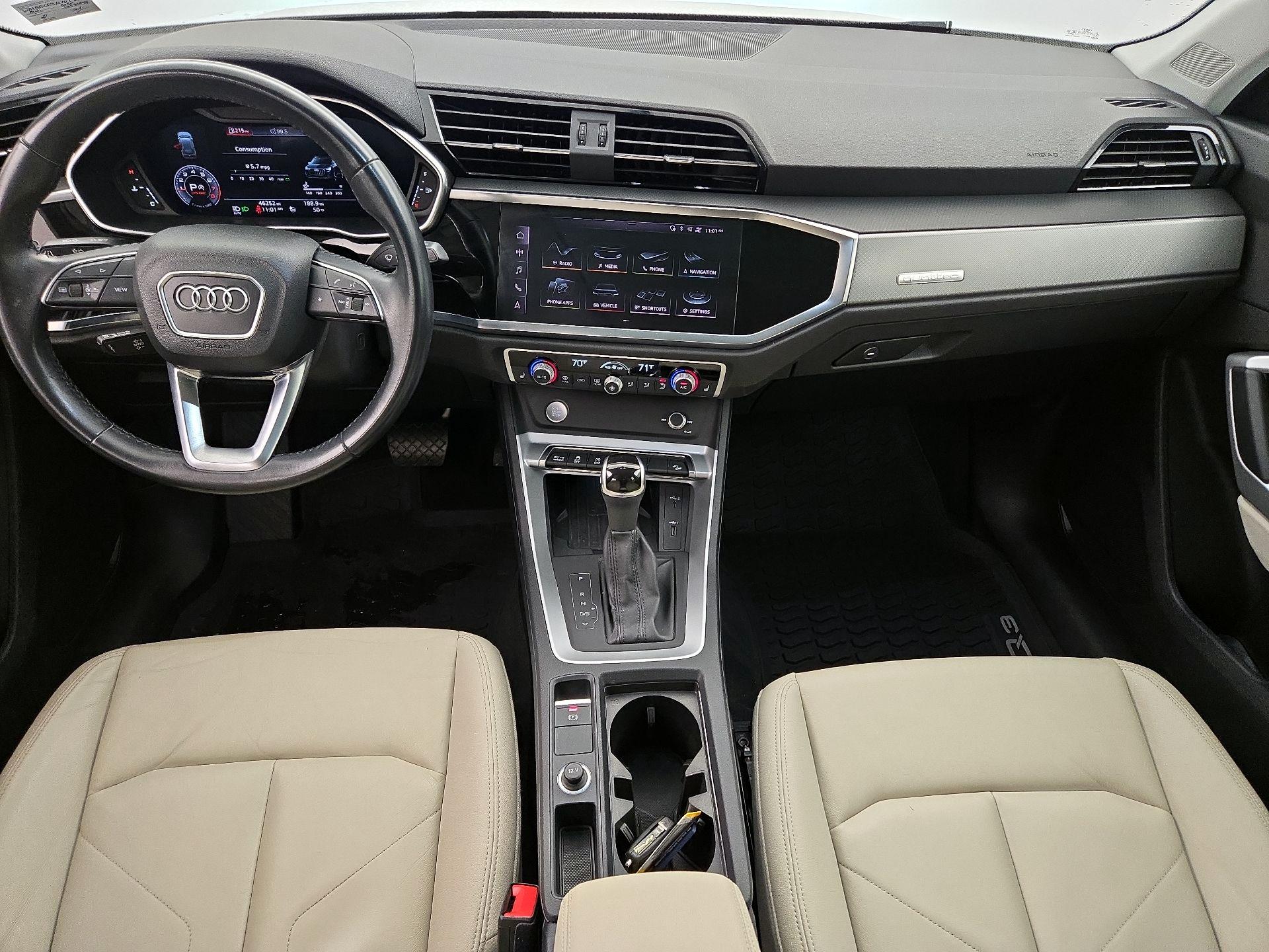 Thumbnail: 2020 Audi Q3 - 9