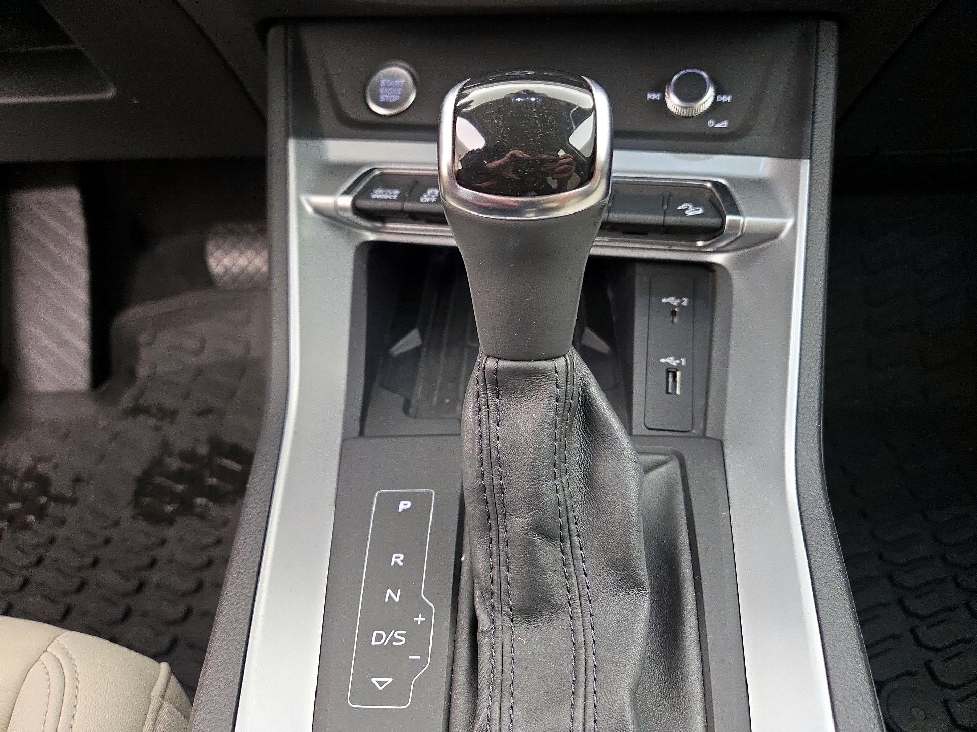 Thumbnail: 2020 Audi Q3 - 18