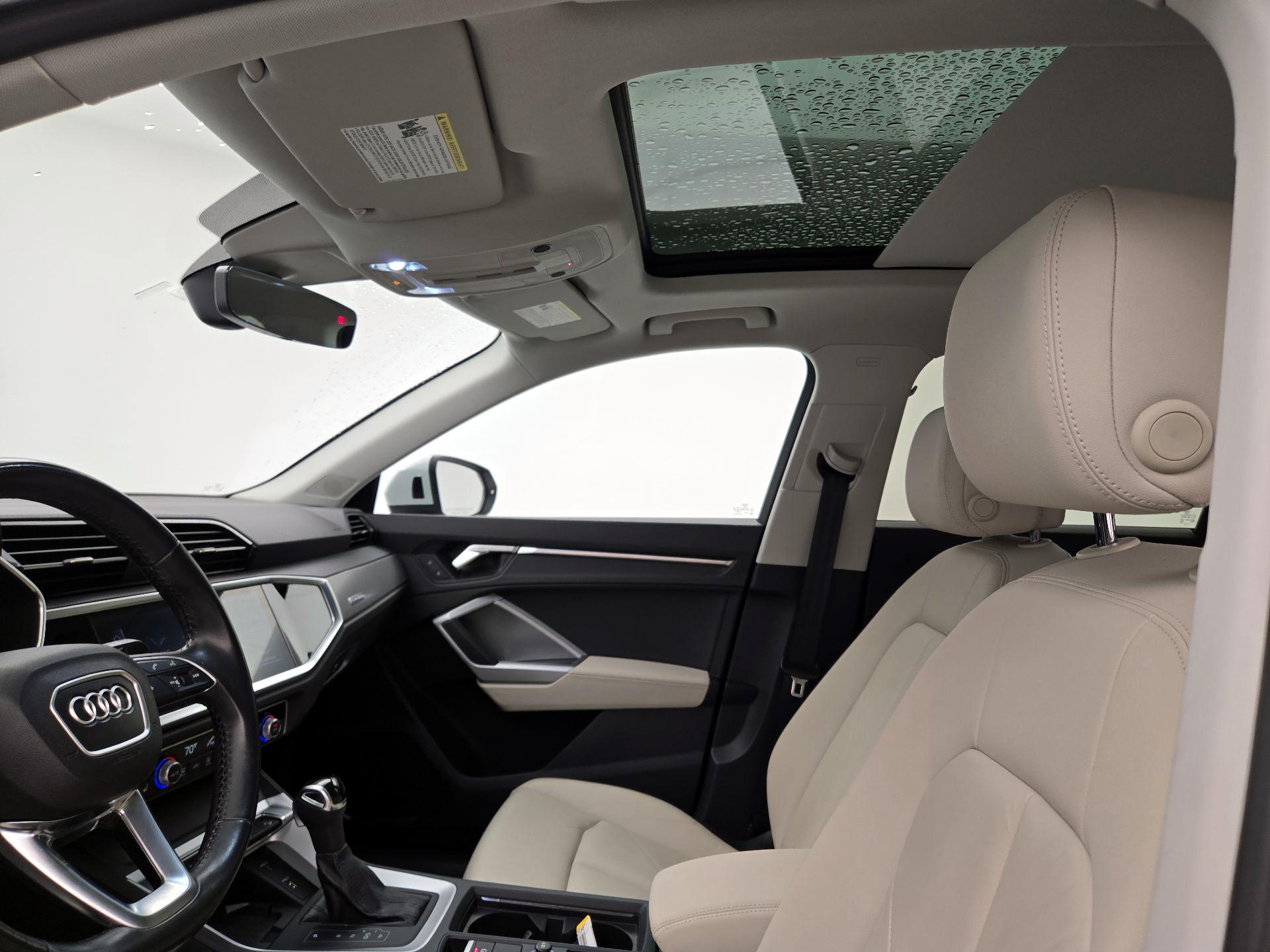 Thumbnail: 2020 Audi Q3 - 20