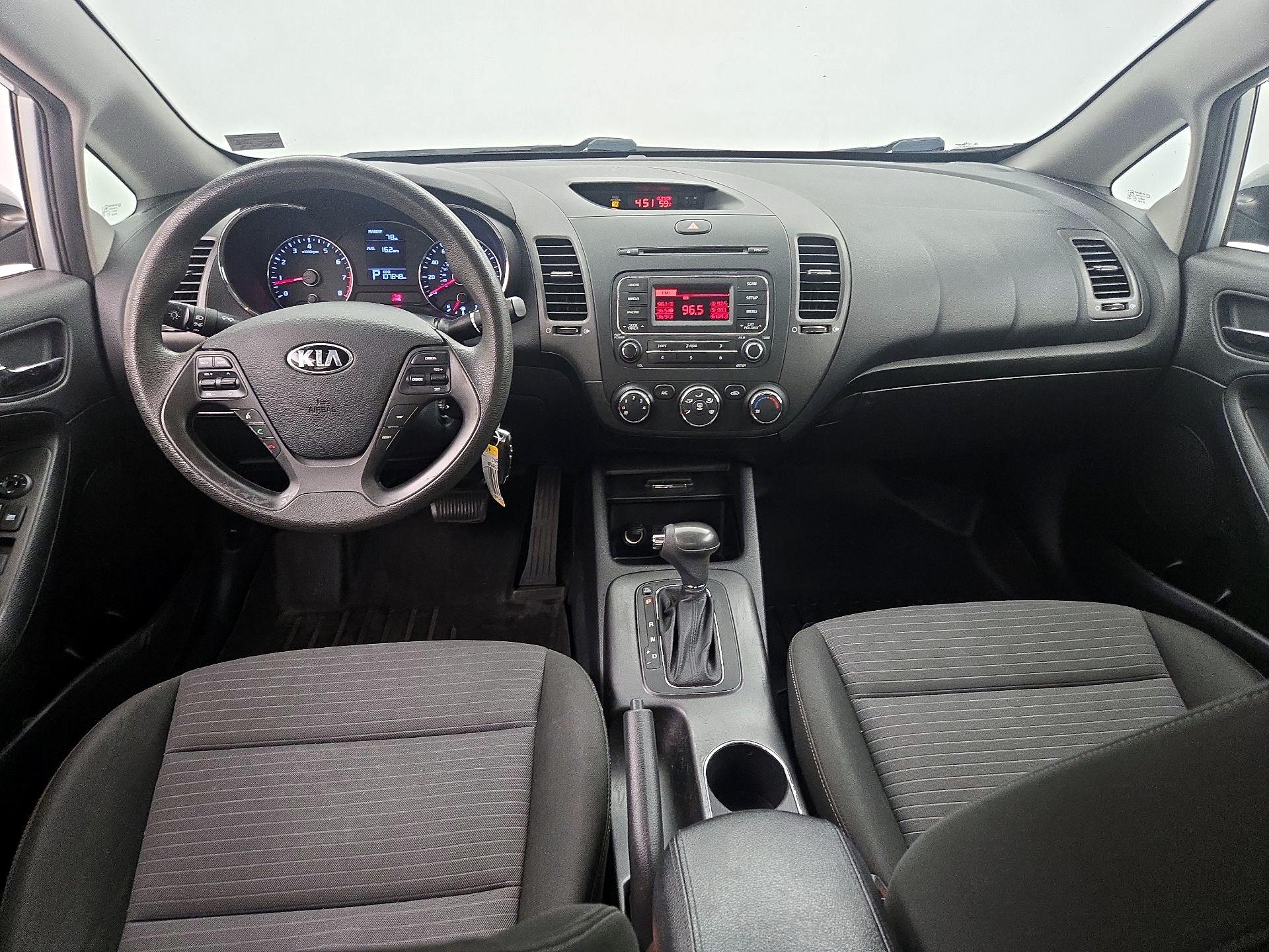 Thumbnail: 2015 Kia Forte - 9