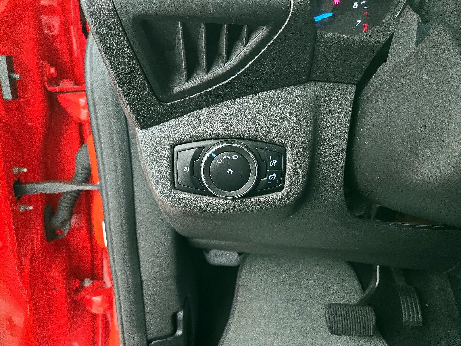 Thumbnail: 2016 Ford Transit Series - 13