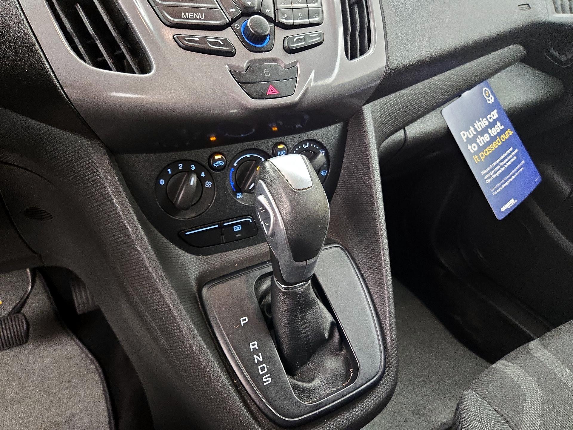 Thumbnail: 2016 Ford Transit Series - 17