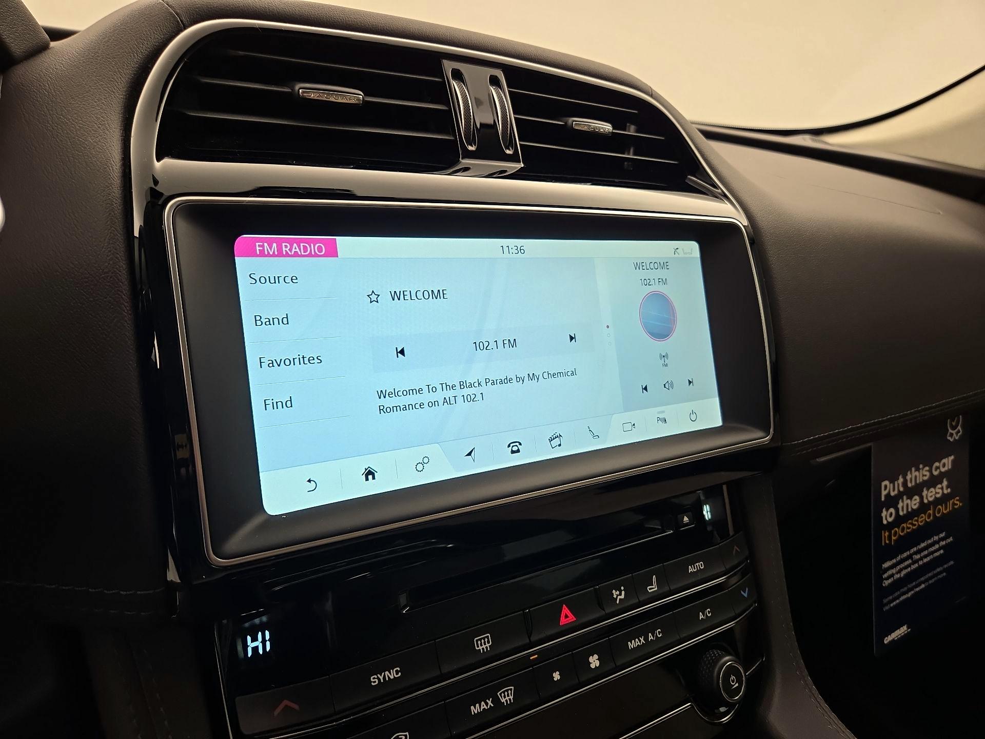 Thumbnail: 2019 Jaguar F-Pace - 16