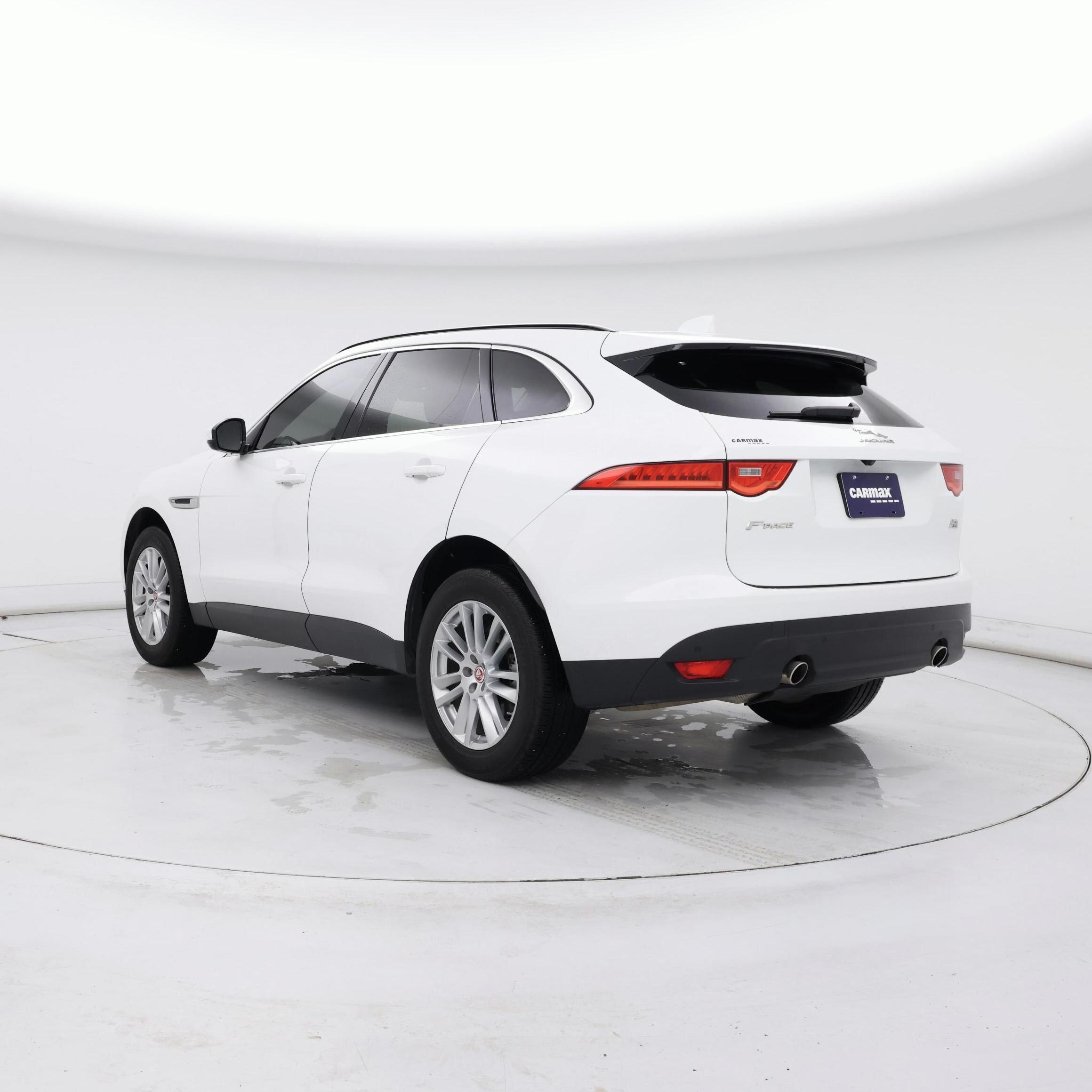 Thumbnail: 2019 Jaguar F-Pace - 2