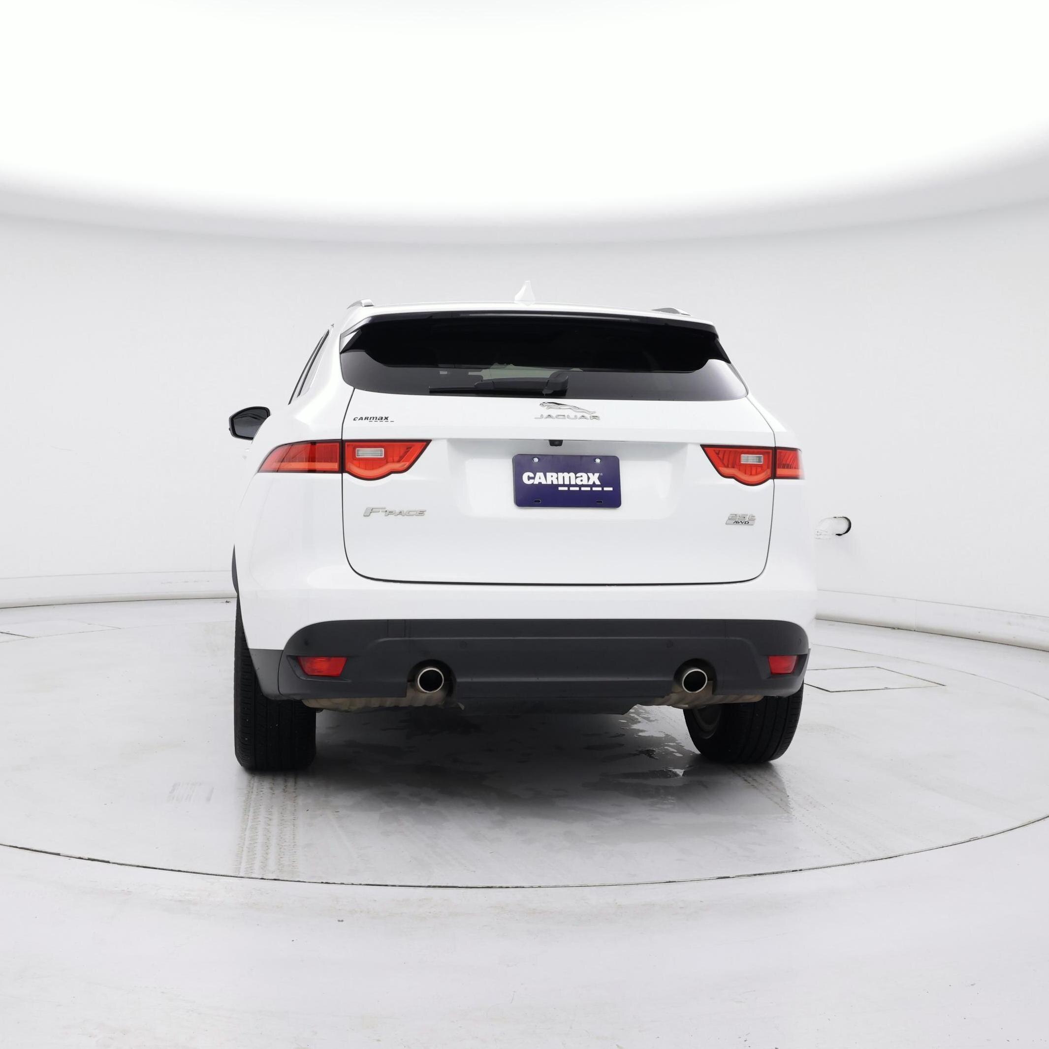 Thumbnail: 2019 Jaguar F-Pace - 6