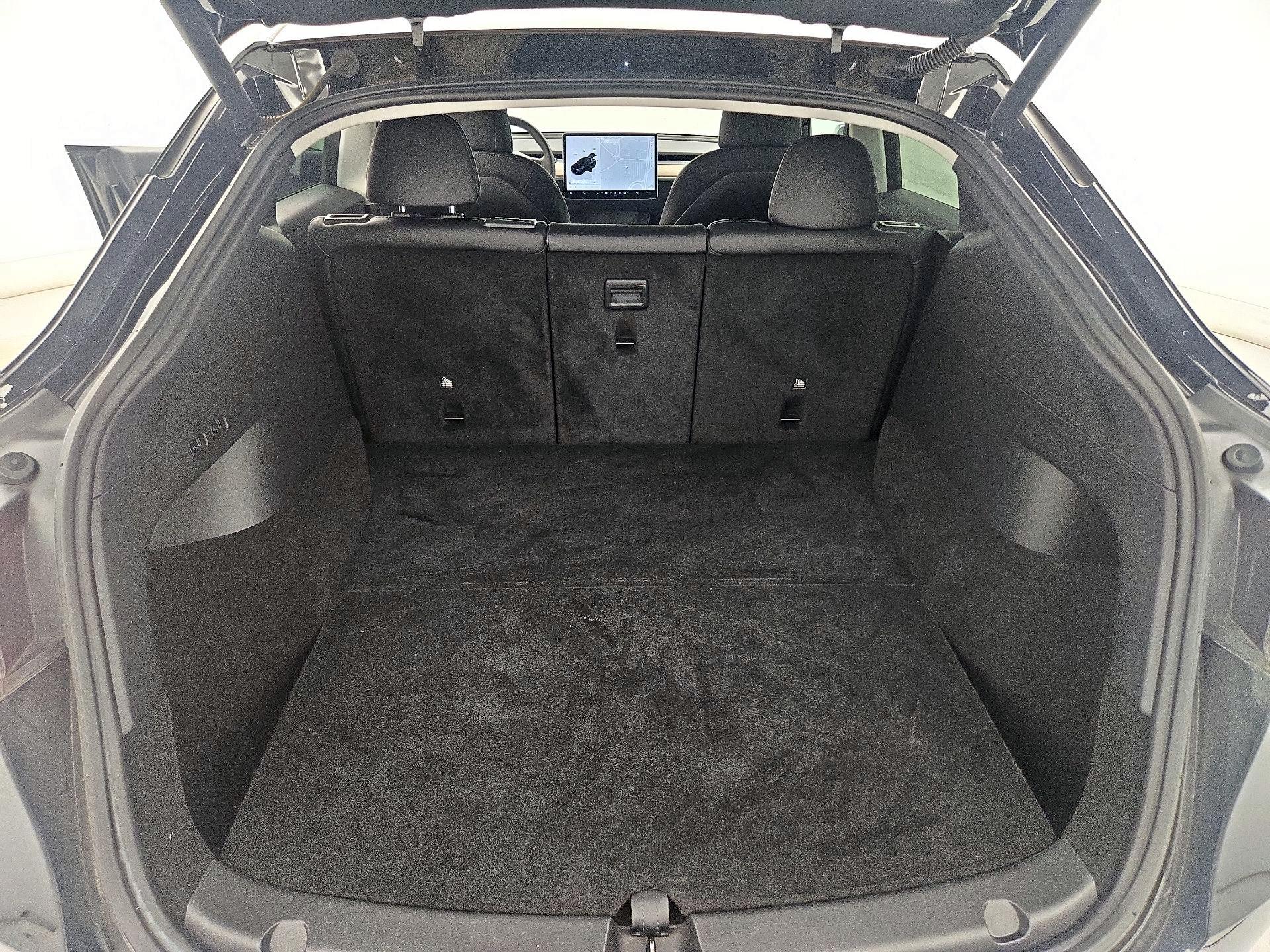 Thumbnail: 2022 Tesla Model Y - 20