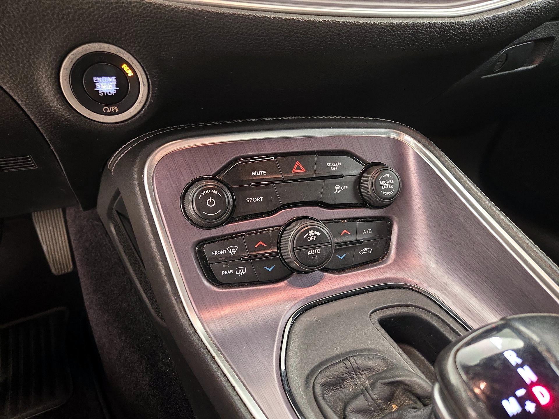 Thumbnail: 2017 Dodge Challenger - 16