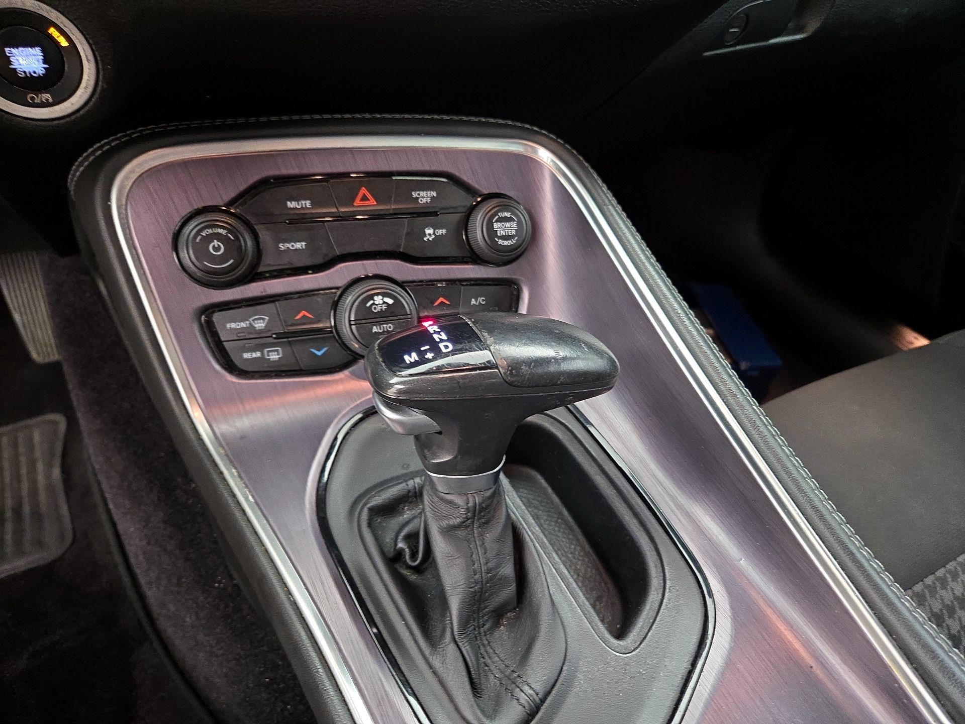 Thumbnail: 2017 Dodge Challenger - 17