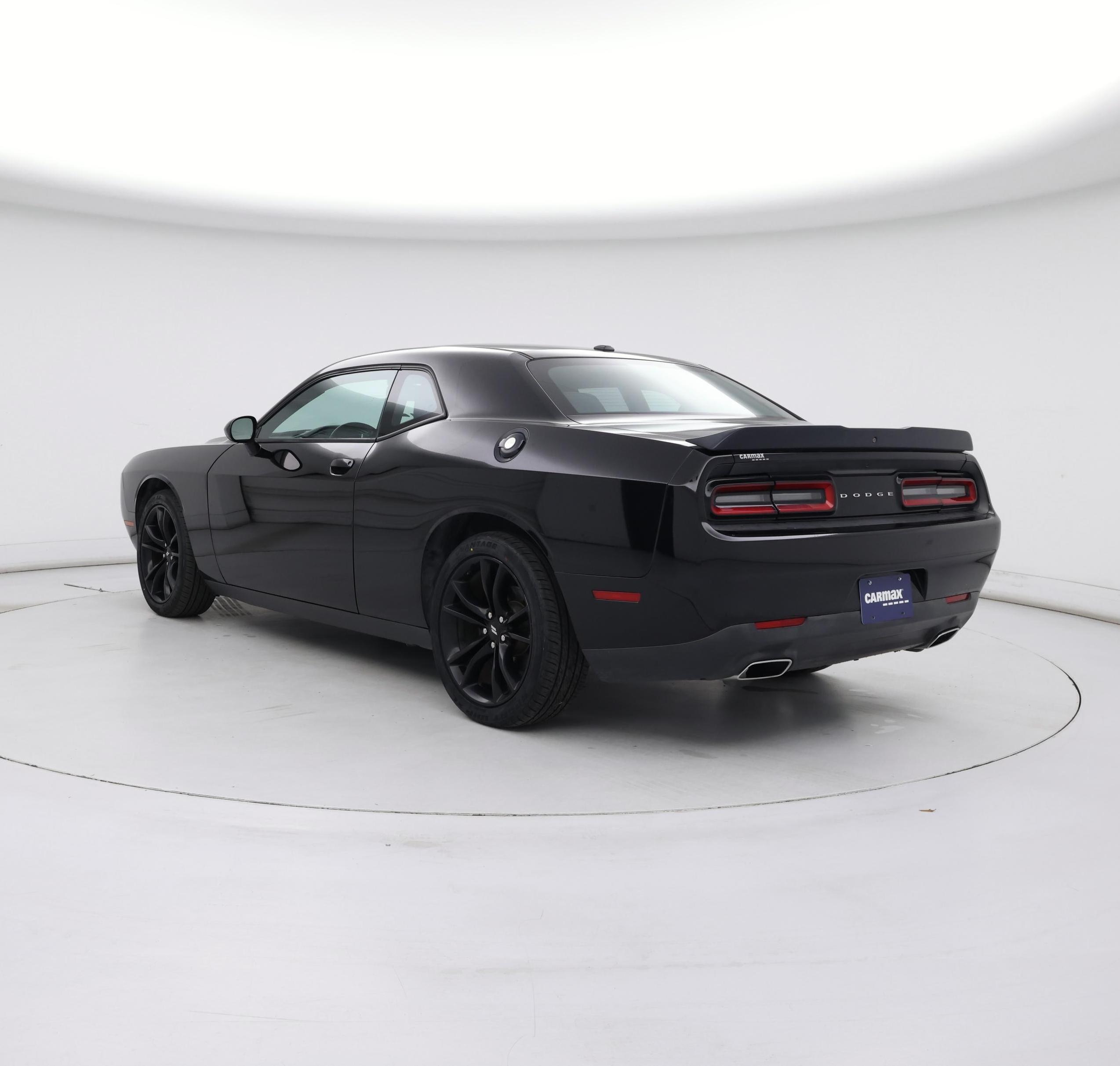 Thumbnail: 2017 Dodge Challenger - 2
