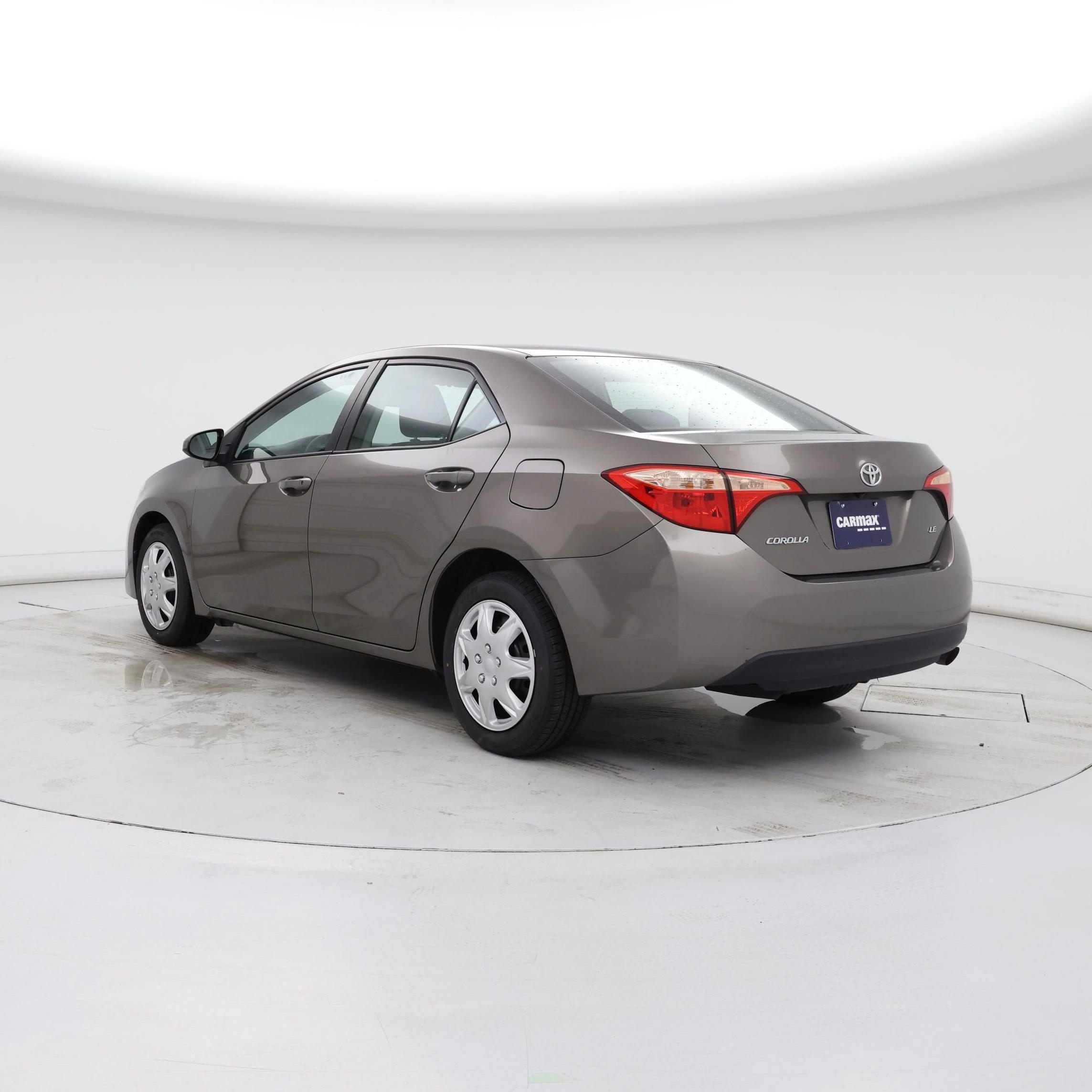 Thumbnail: 2018 Toyota Corolla - 2