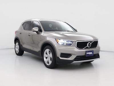 2022 Volvo XC40 T4 Momentum