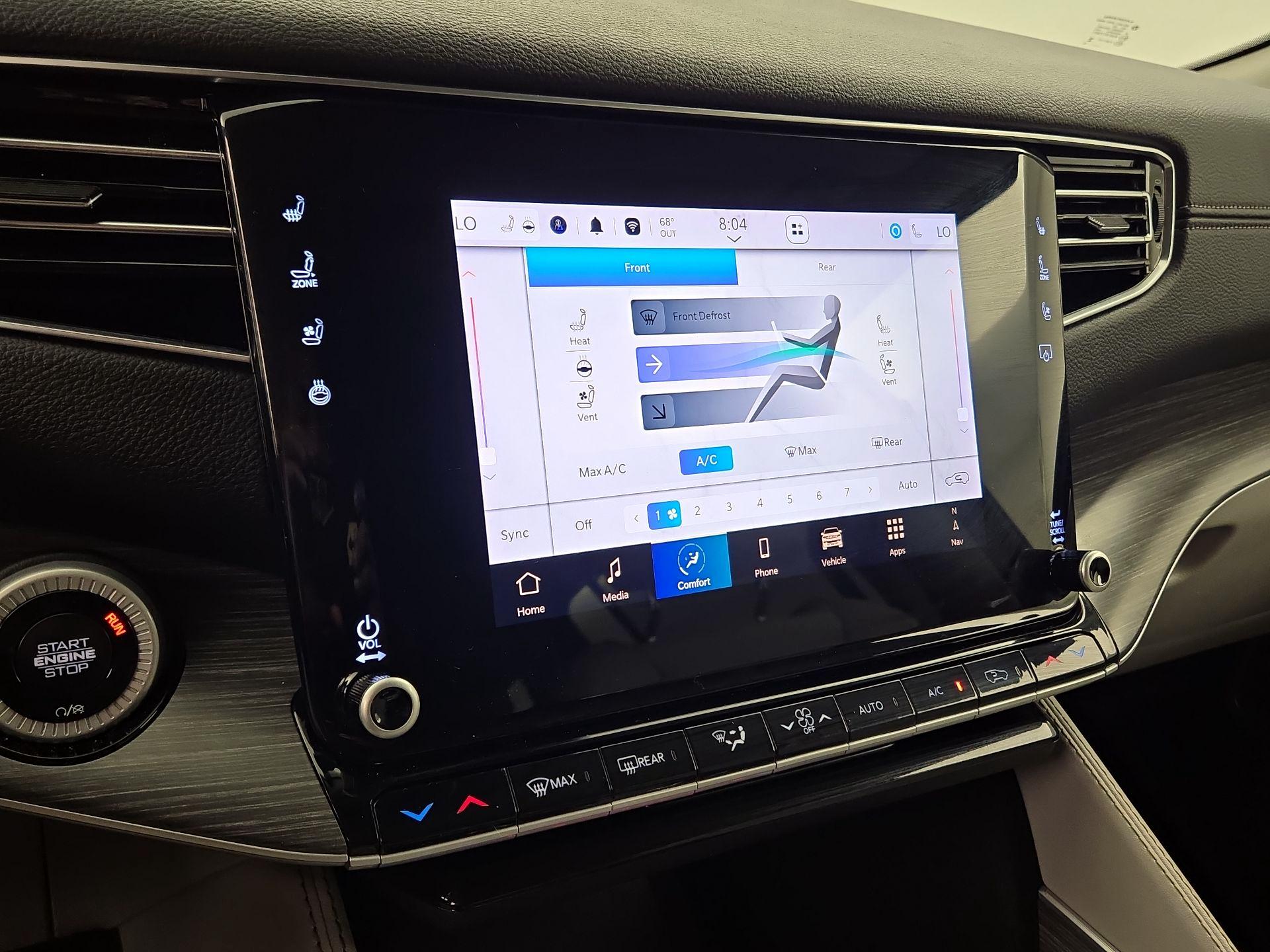 Thumbnail: 2024 Jeep Wagoneer - 17