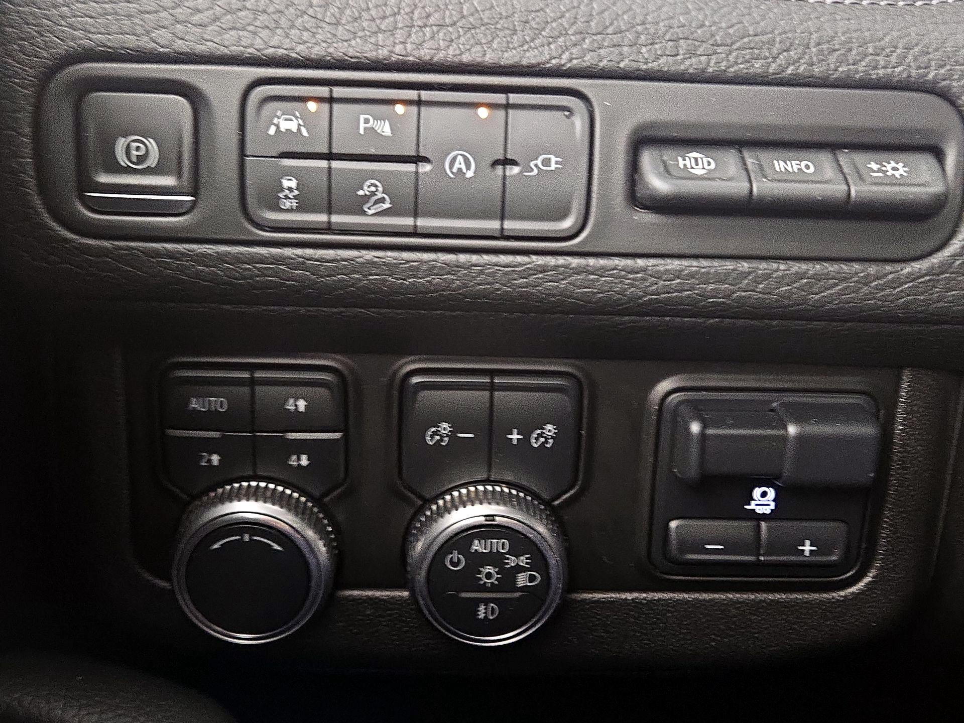 Thumbnail: 2021 GMC Yukon - 13