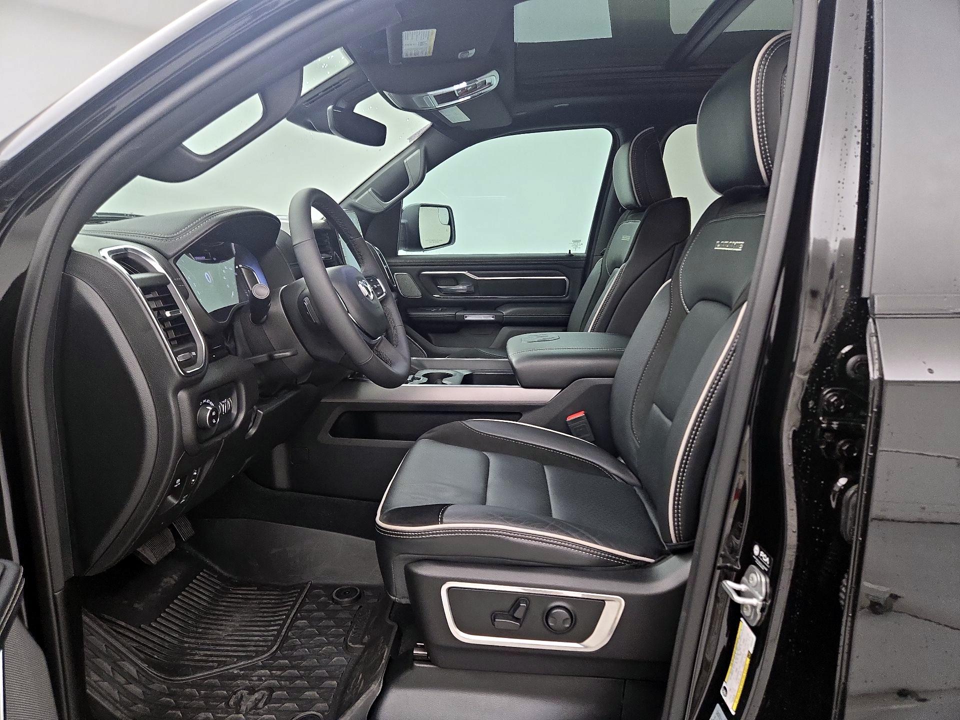 Thumbnail: 2025 RAM 1500 - 11