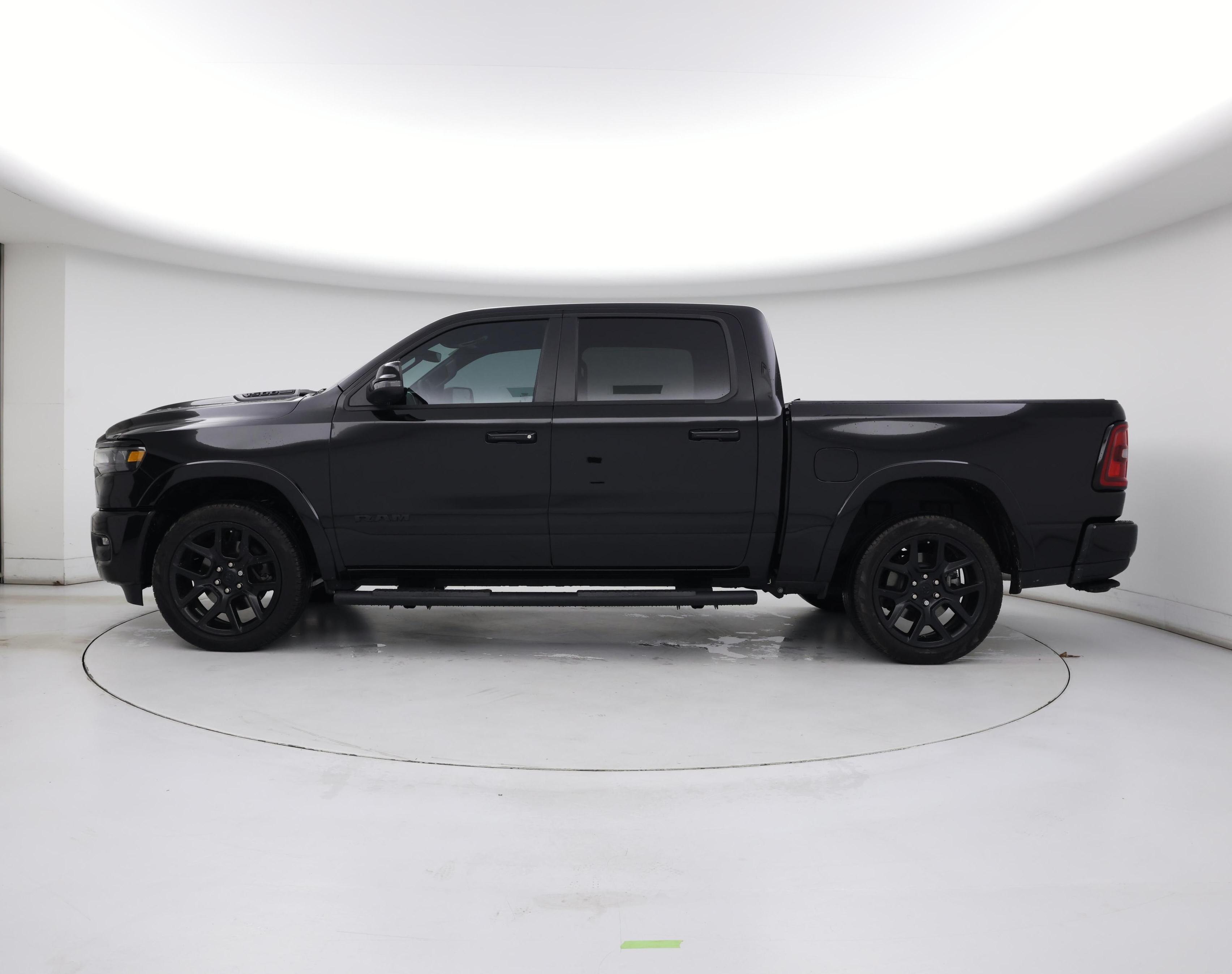 Thumbnail: 2025 RAM 1500 - 3