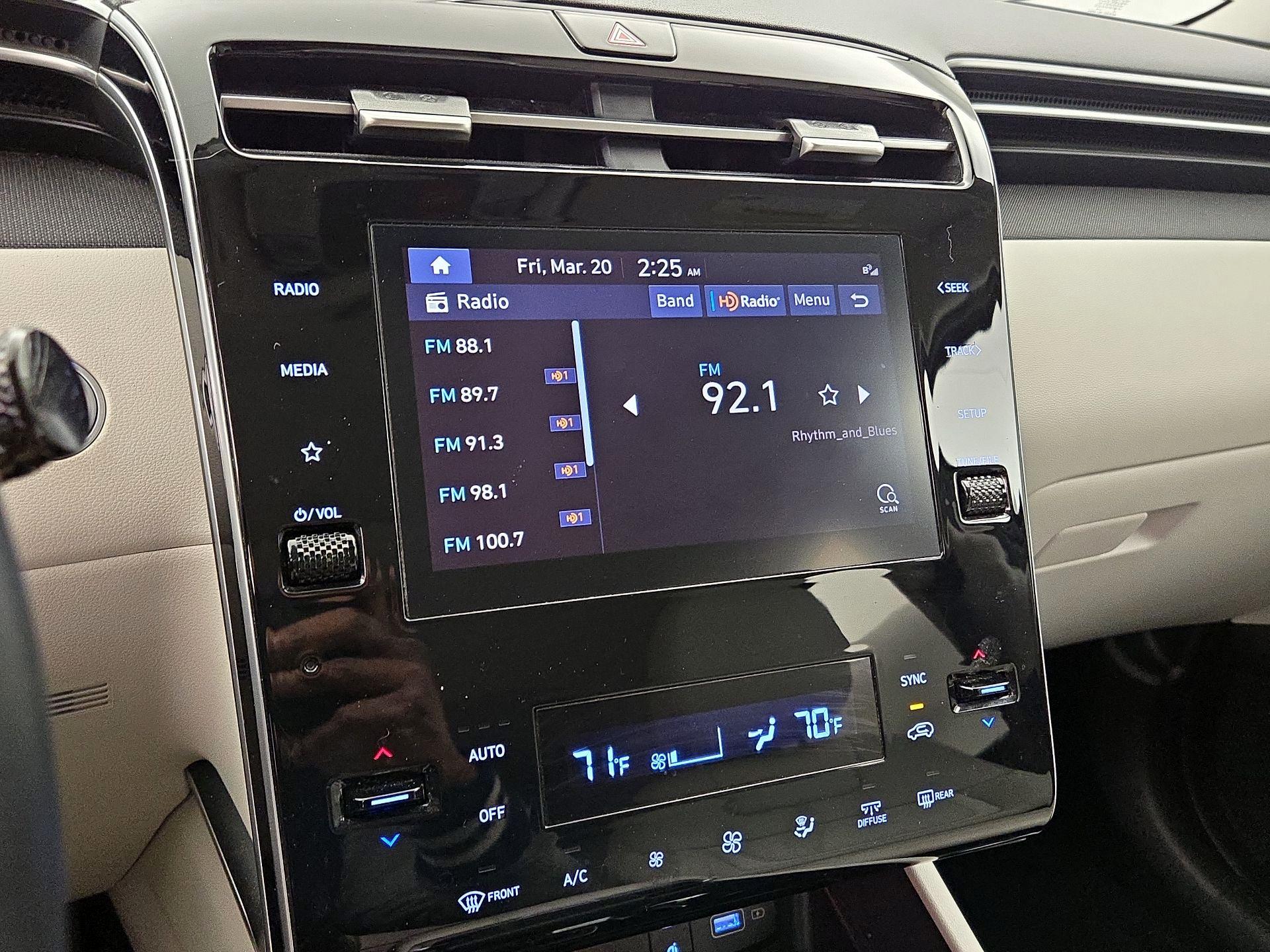 Thumbnail: 2023 Hyundai Tucson - 15