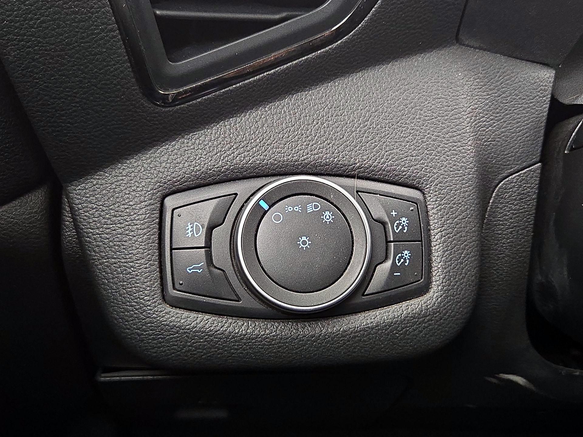 Thumbnail: 2018 Ford Escape - 13