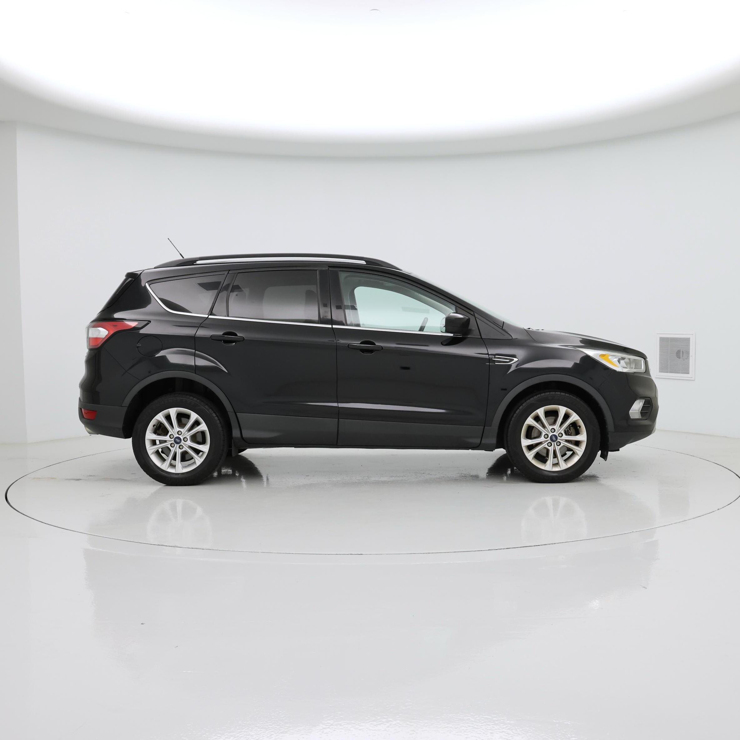 Thumbnail: 2018 Ford Escape - 7