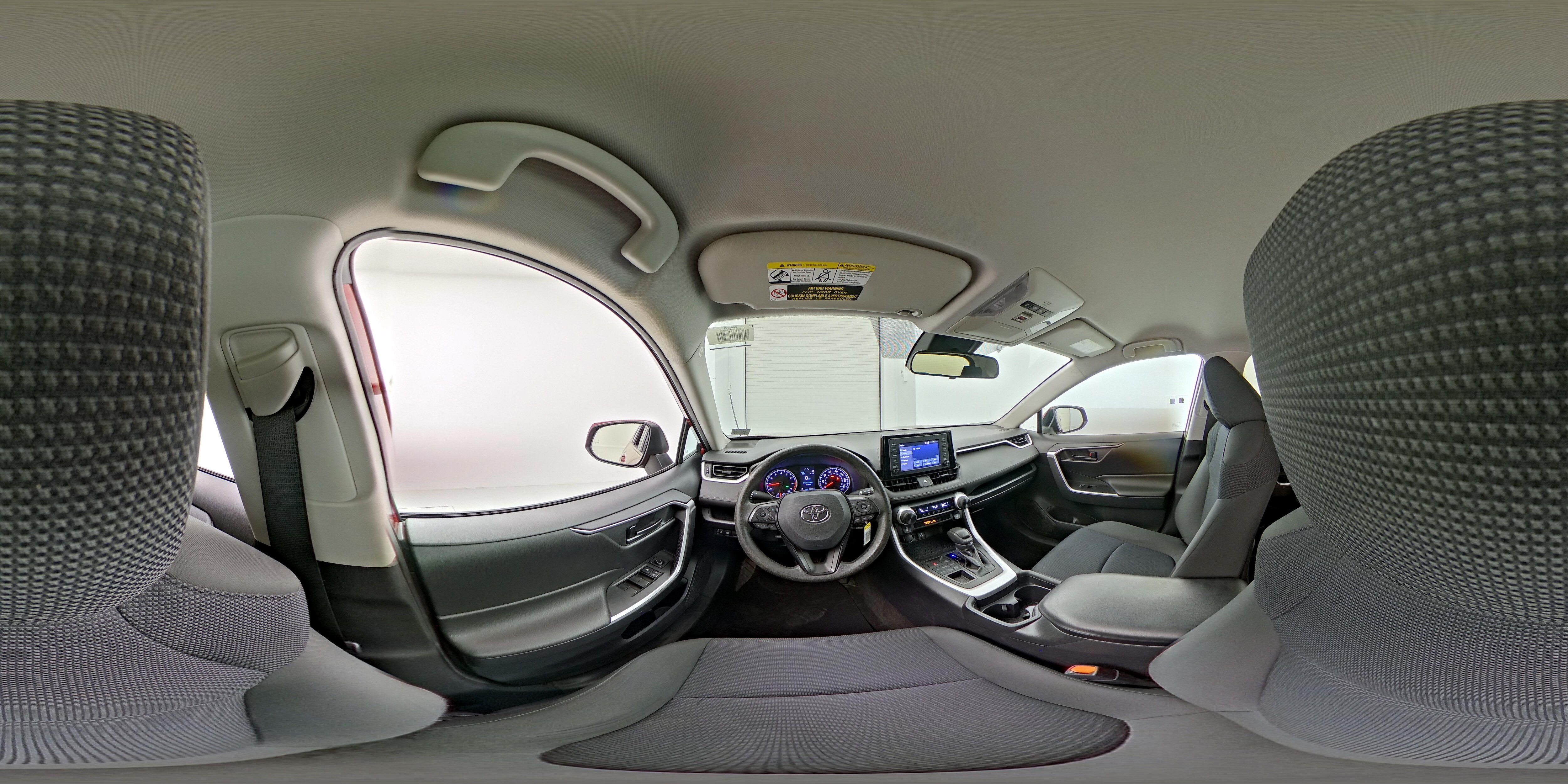 2019 Toyota RAV4 LE - Photo 27