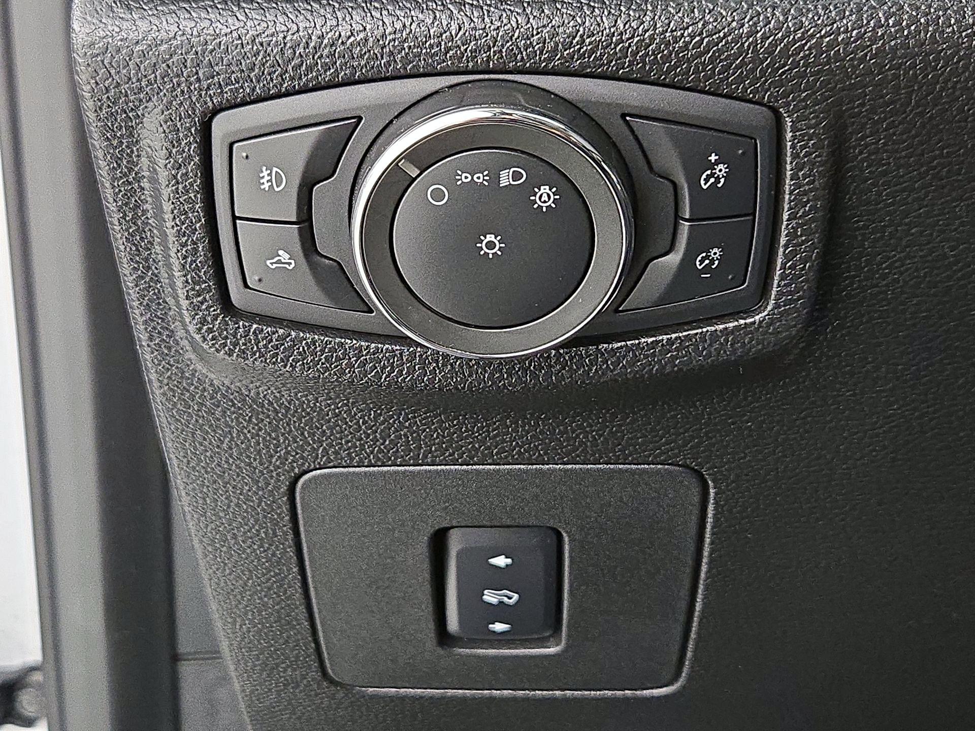 Thumbnail: 2017 Ford F-150 - 13