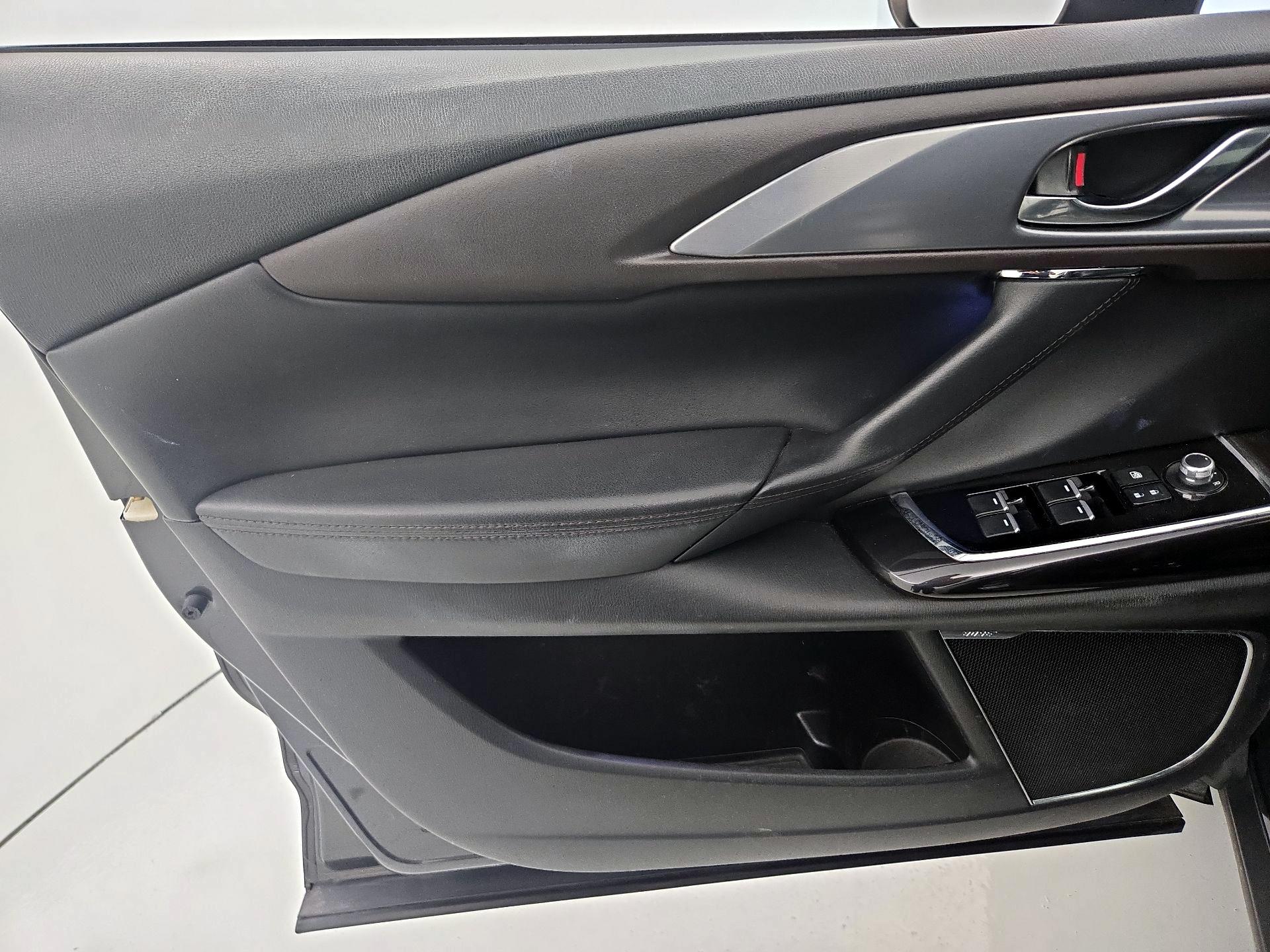 Thumbnail: 2018 Mazda CX-9 - 12