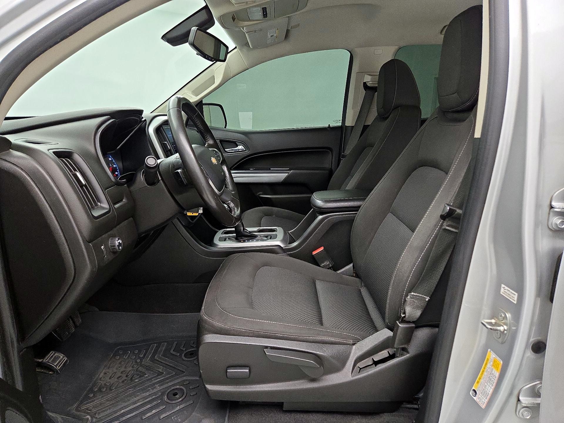 Thumbnail: 2019 Chevrolet Colorado - 11