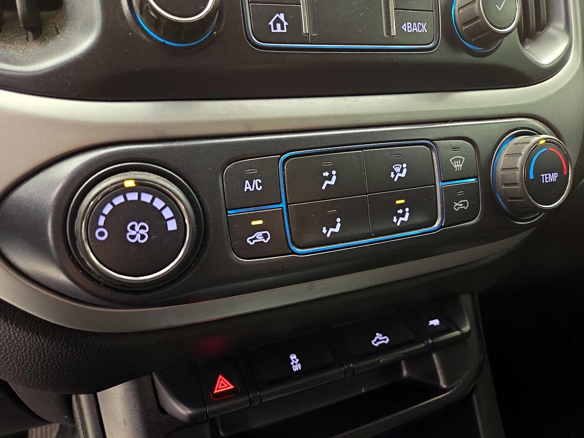 Thumbnail: 2019 Chevrolet Colorado - 16