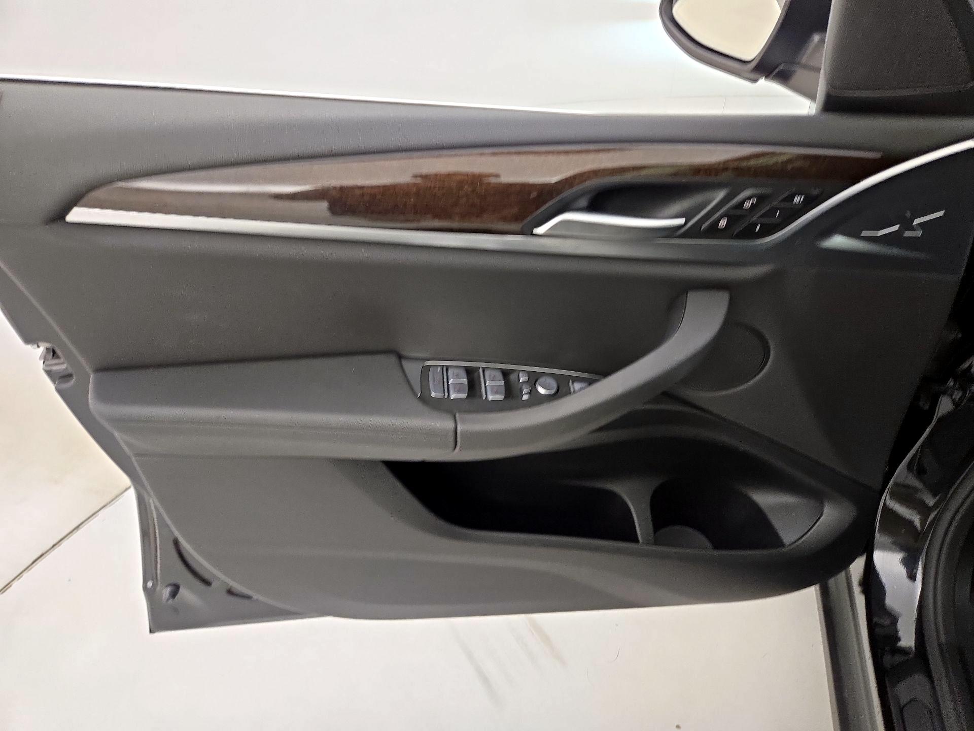 Thumbnail: 2022 BMW X3 - 12