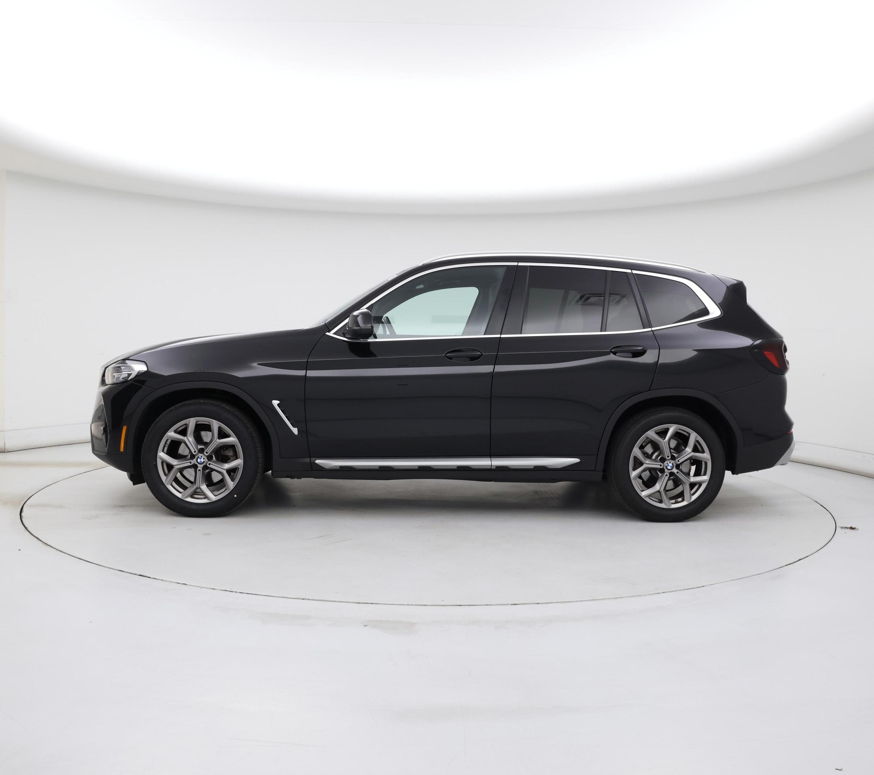 Thumbnail: 2022 BMW X3 - 3