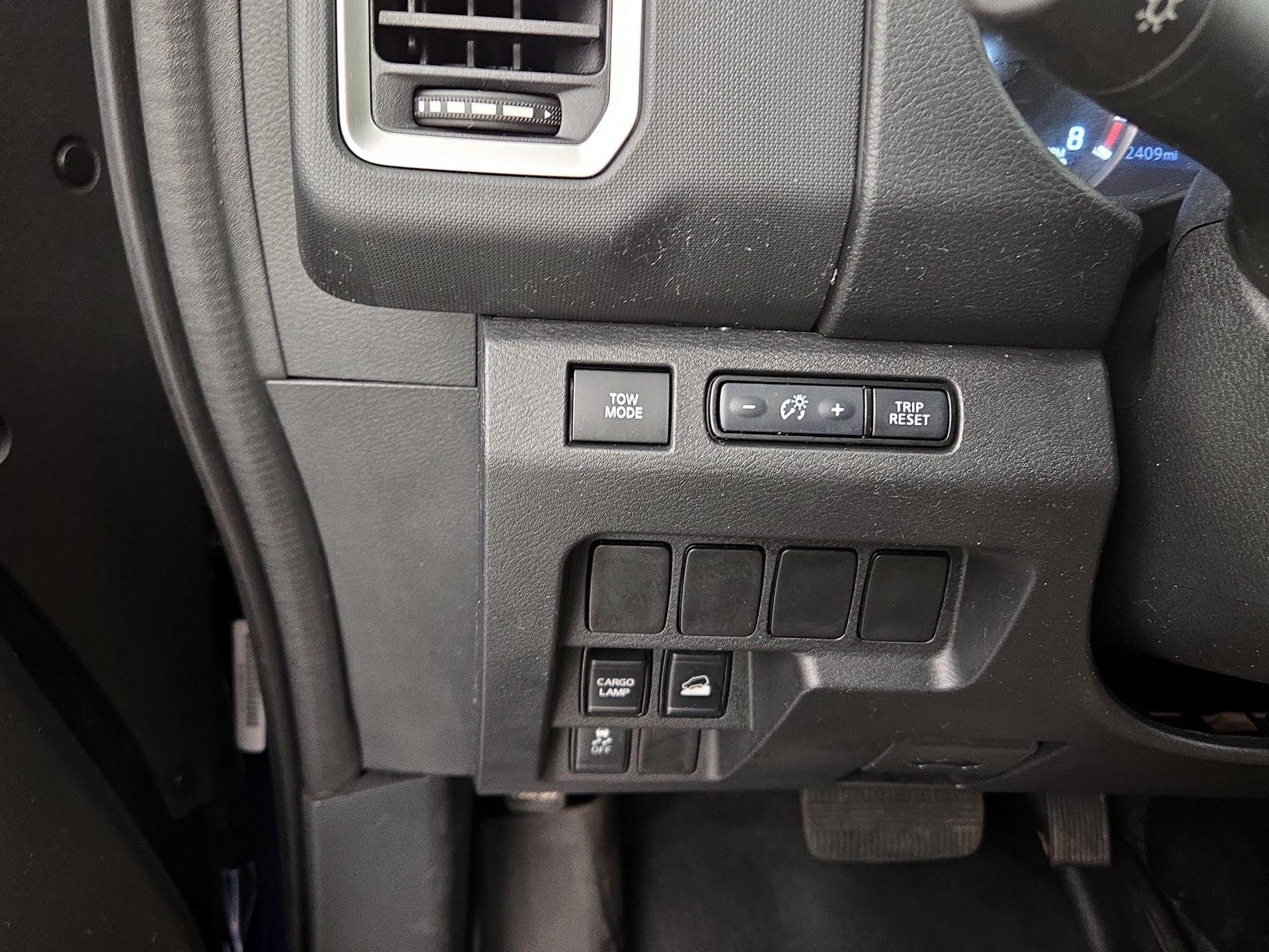 Thumbnail: 2022 Nissan Frontier - 13