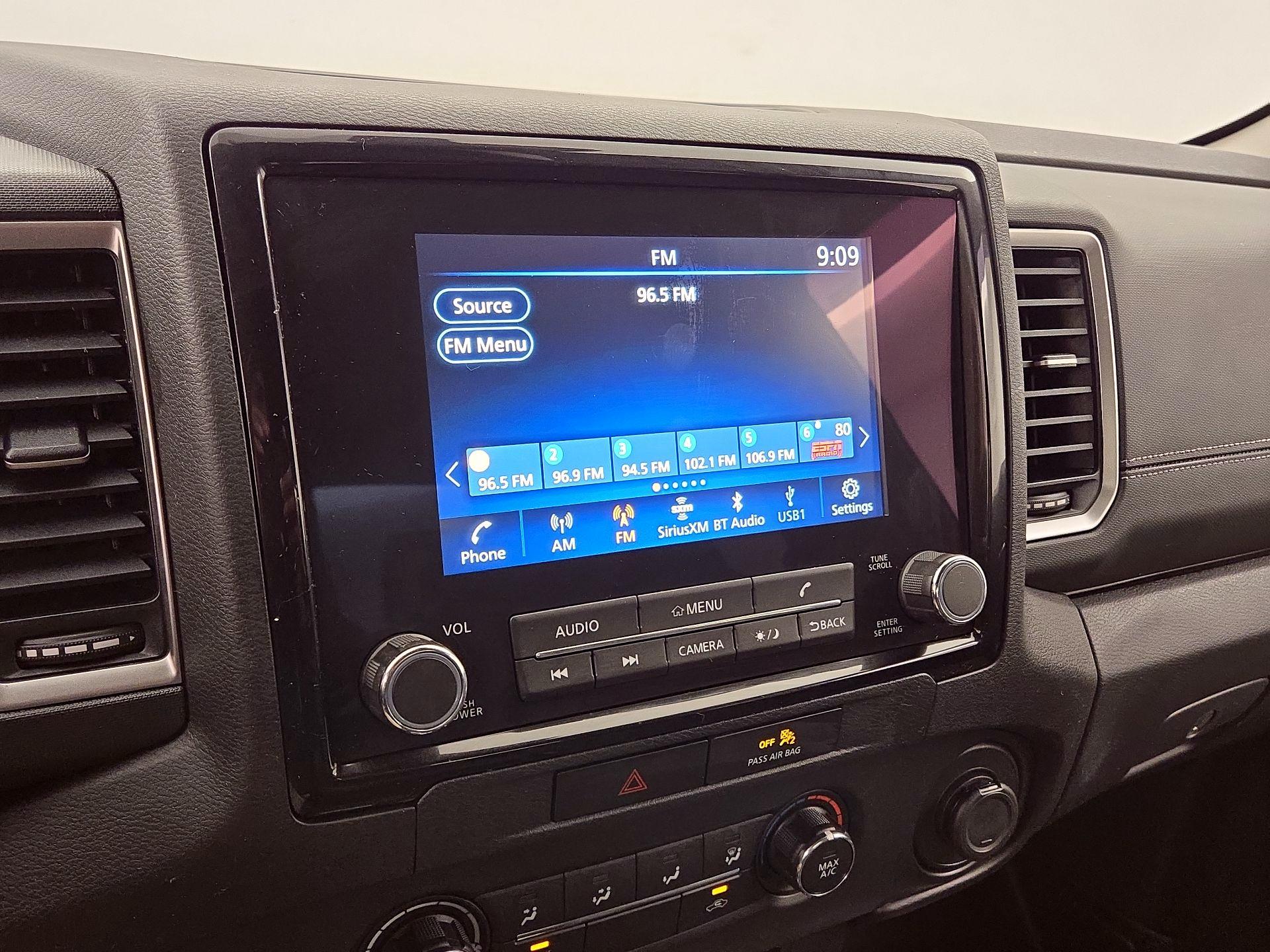 Thumbnail: 2022 Nissan Frontier - 15